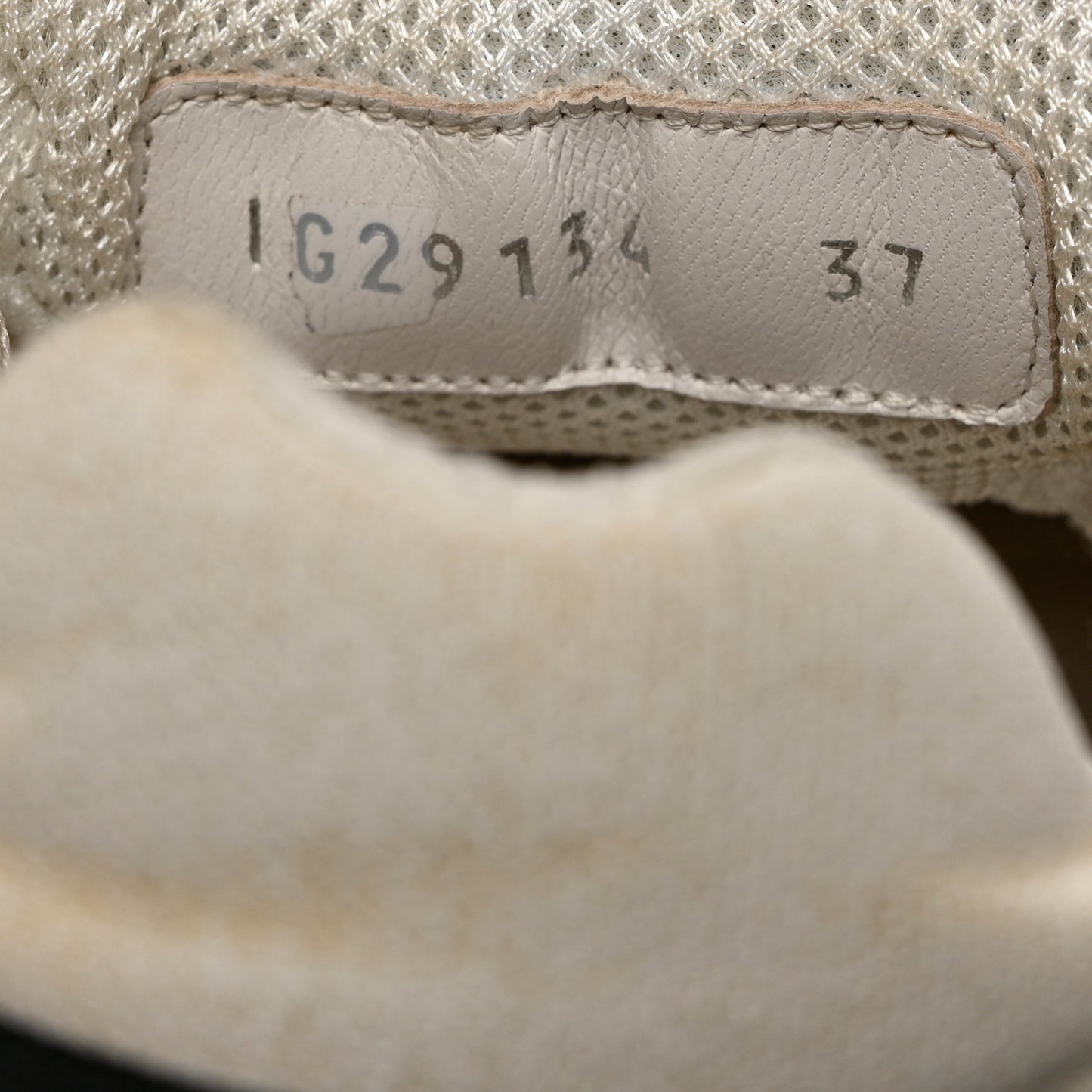 Suede Calfskin CC Sneakers 37 White Grey