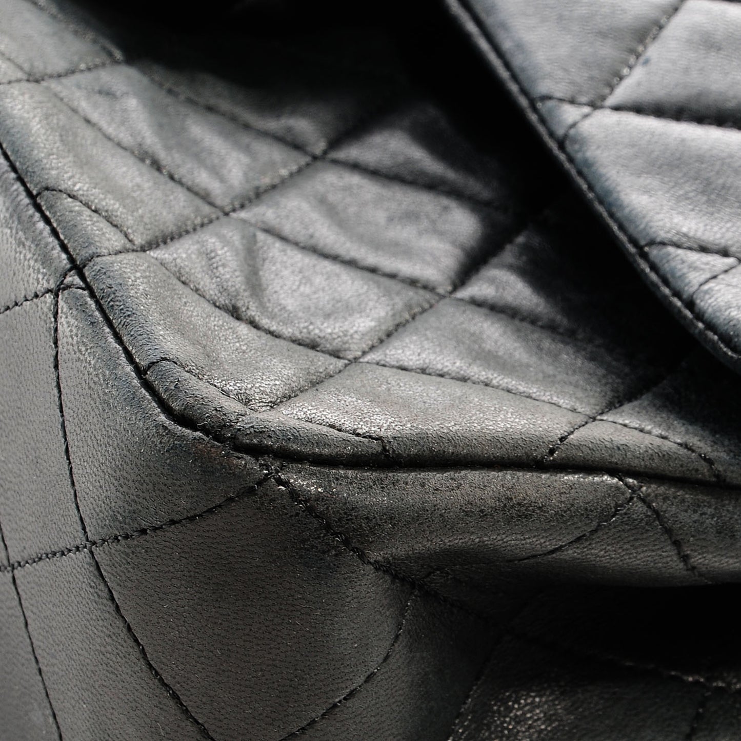 Lambskin Medium Double Flap Black