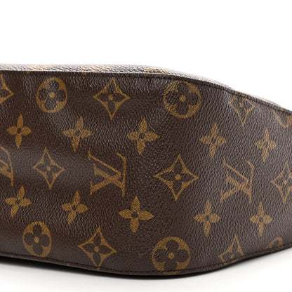 Louis Vuitton Monogram Looping MM 9 of 9