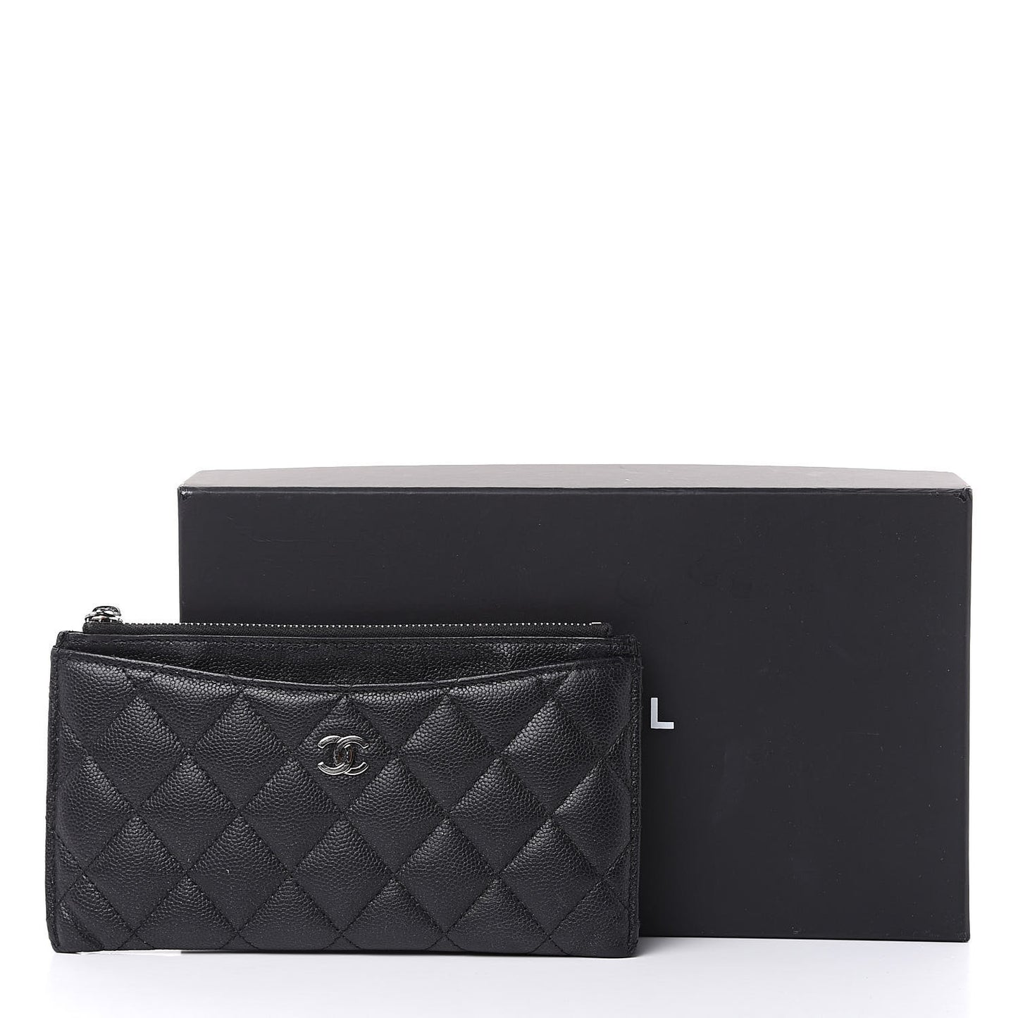 Iridescent Caviar Quilted Classic Zip Pouch Black