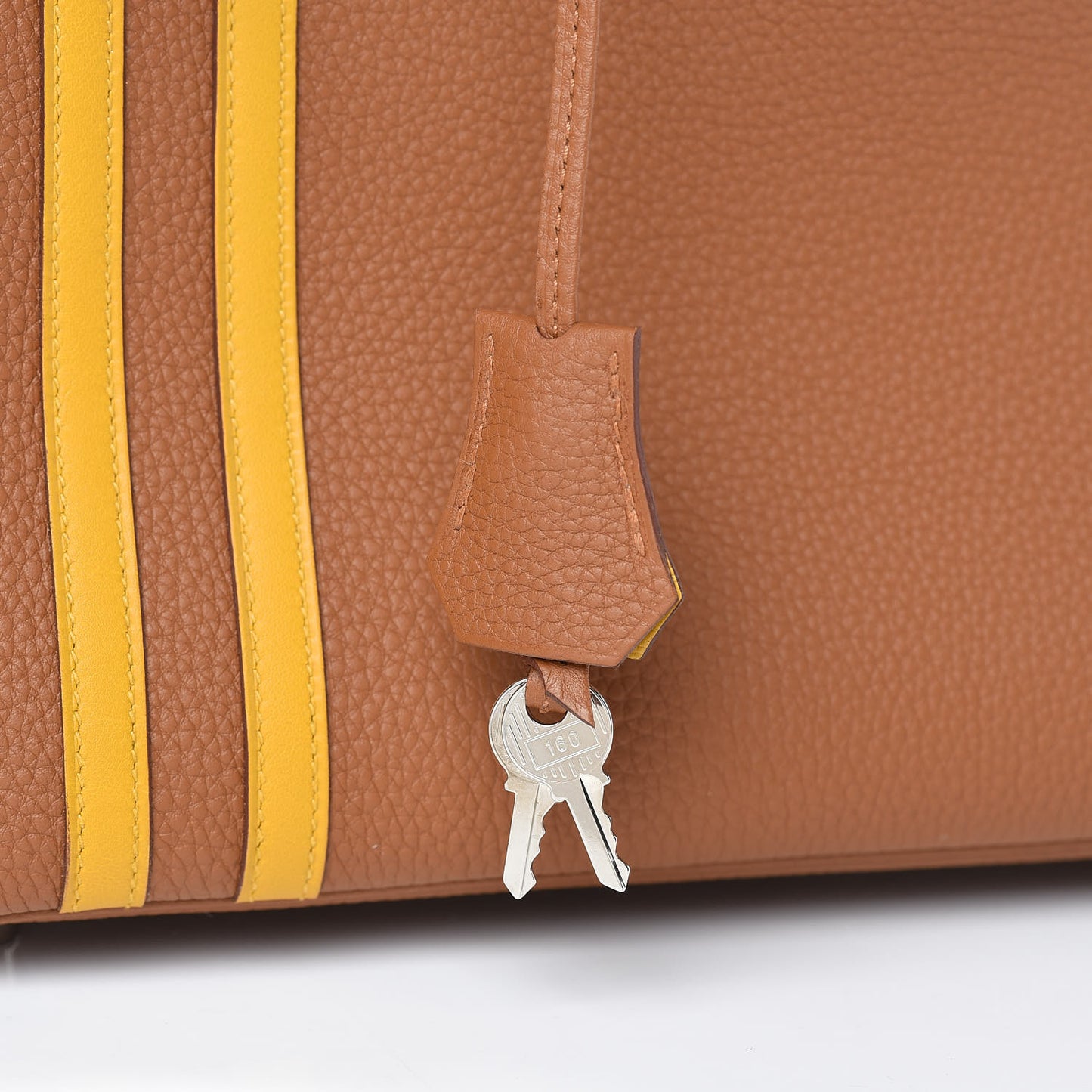 Togo Swift Officier Birkin 30 Gold Ambre