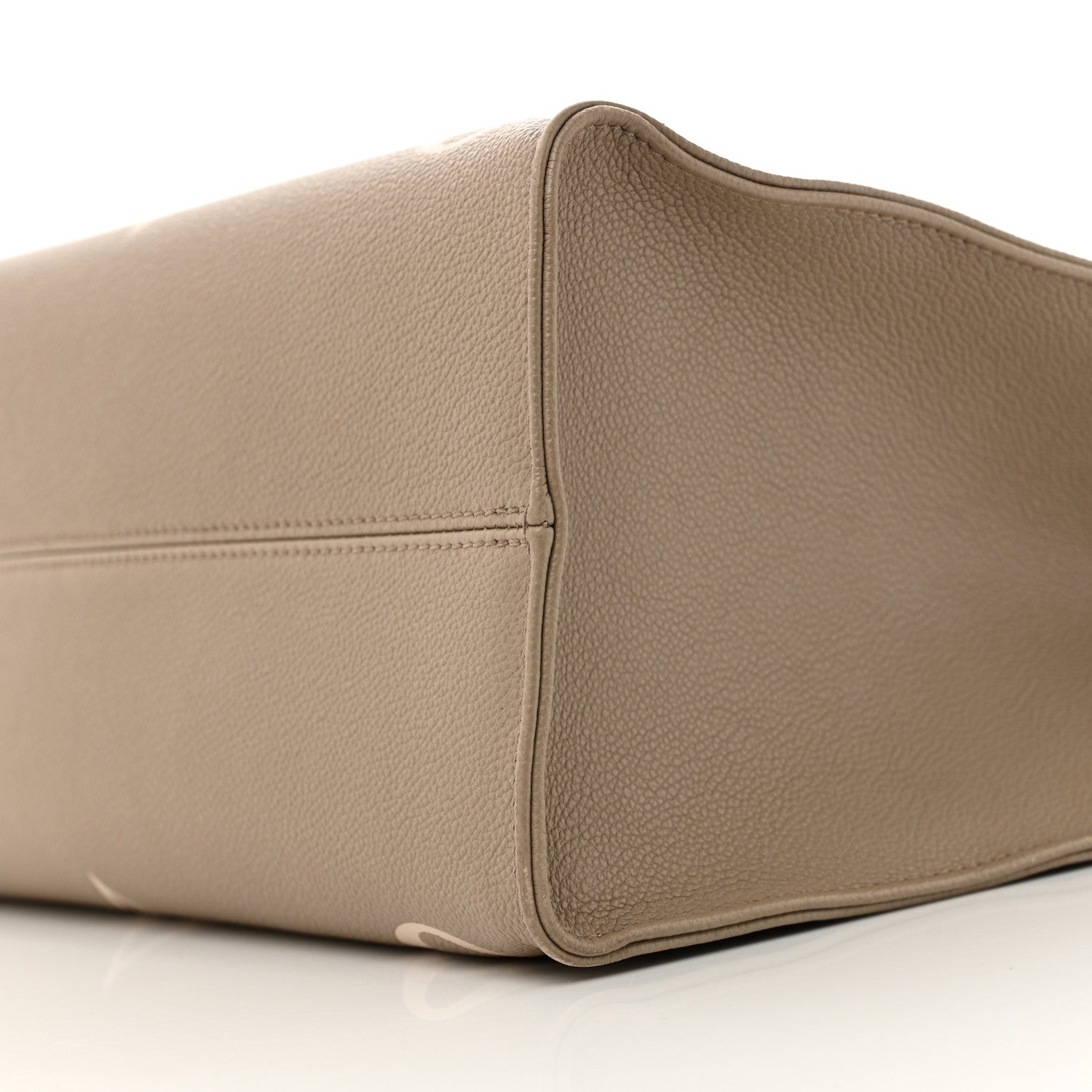 Louis Vuitton Empreinte Monogram Giant Onthego MM Tourterelle Creme 9 of 12