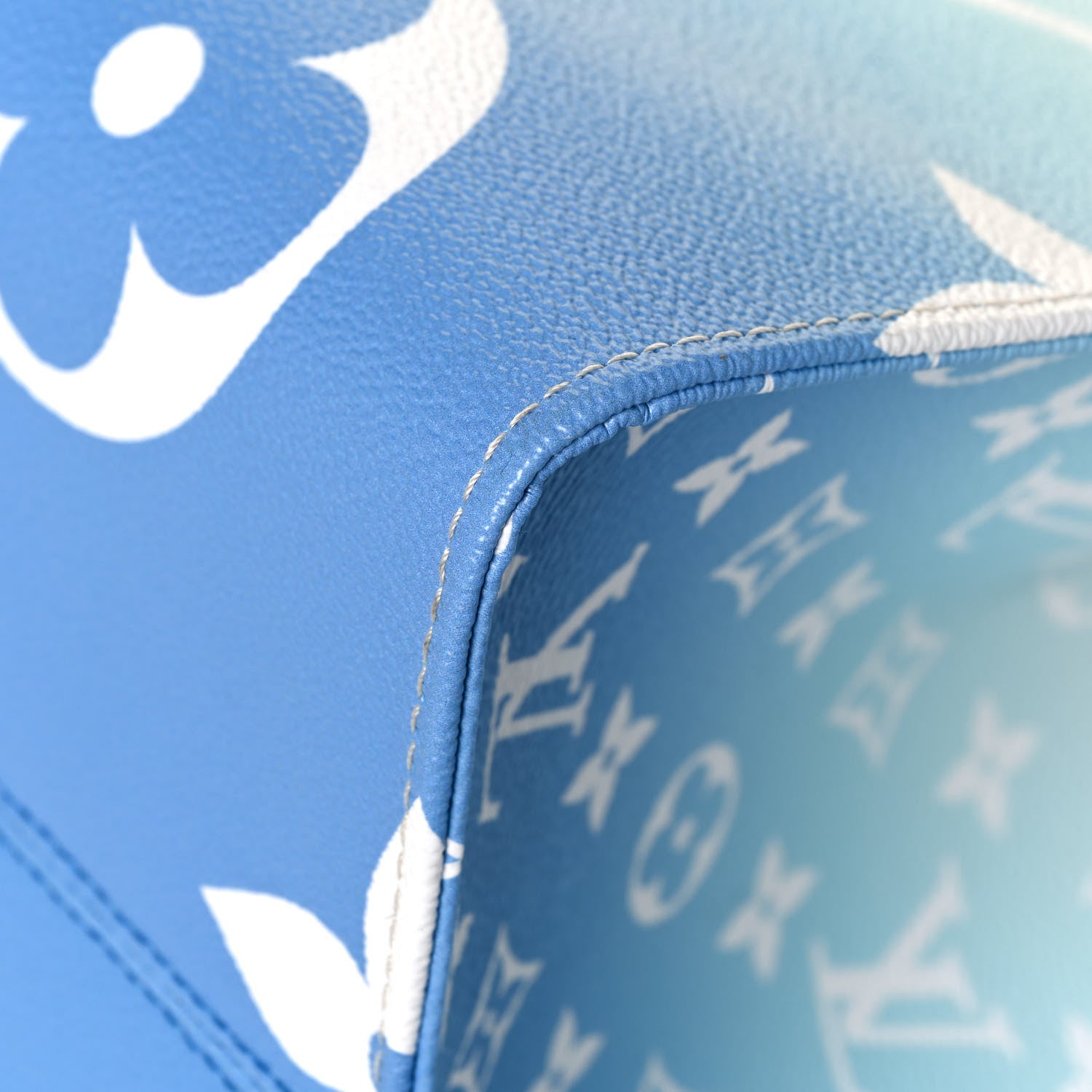 Louis Vuitton Monogram Giant By The Pool Onthego GM Blue 11 of 11