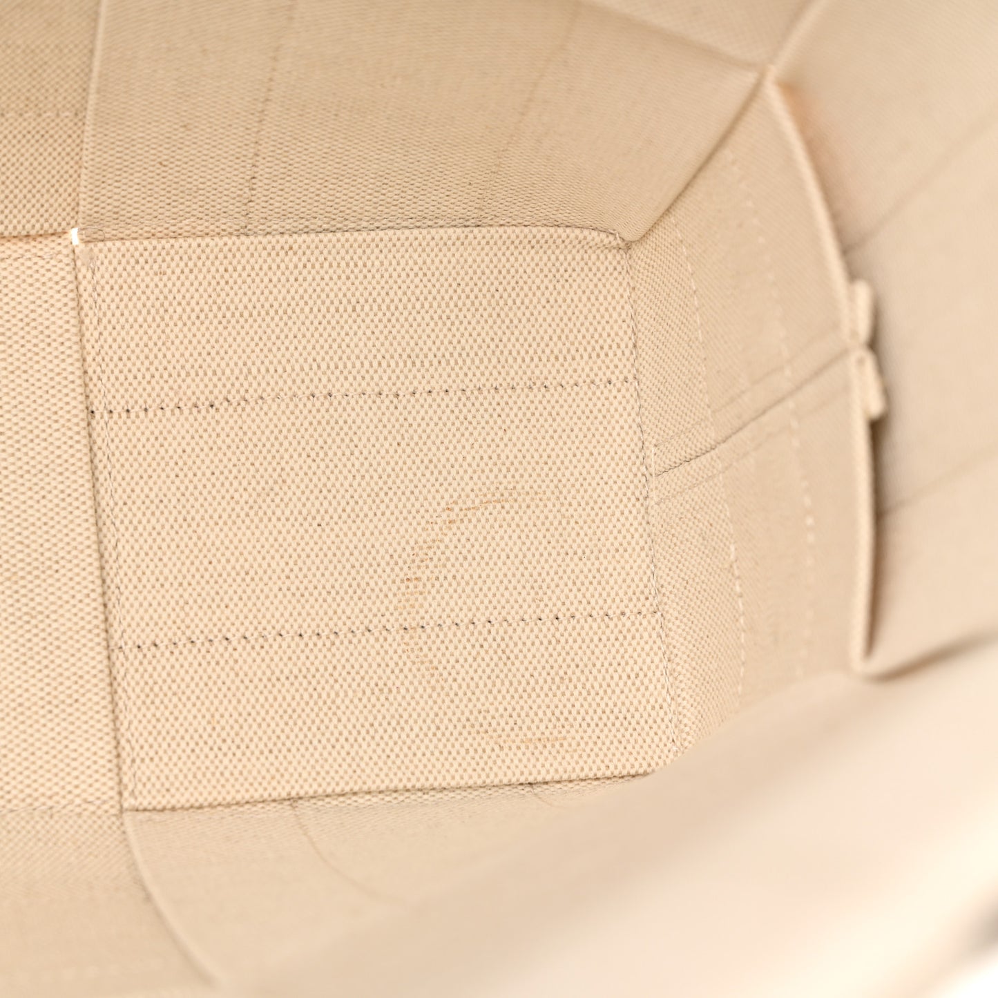 Canvas Nappa Maxi Intrecciato Large Arco Tote Natural Fondant