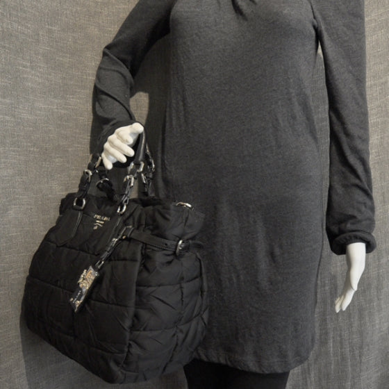 Tessuto Nylon Quilted Tote Nero