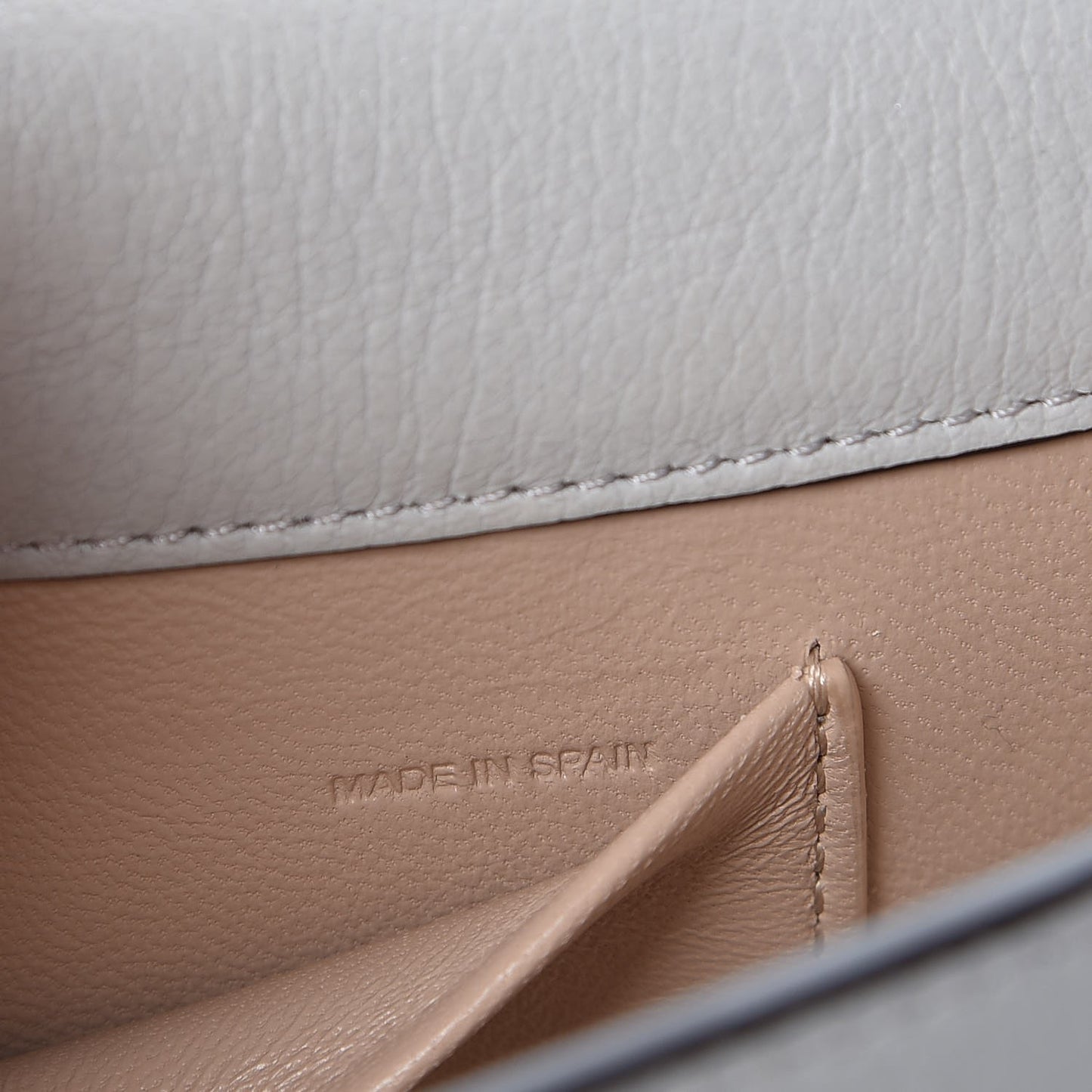 Calfskin Small Nile Bracelet Minaudiere Bag Airy Grey