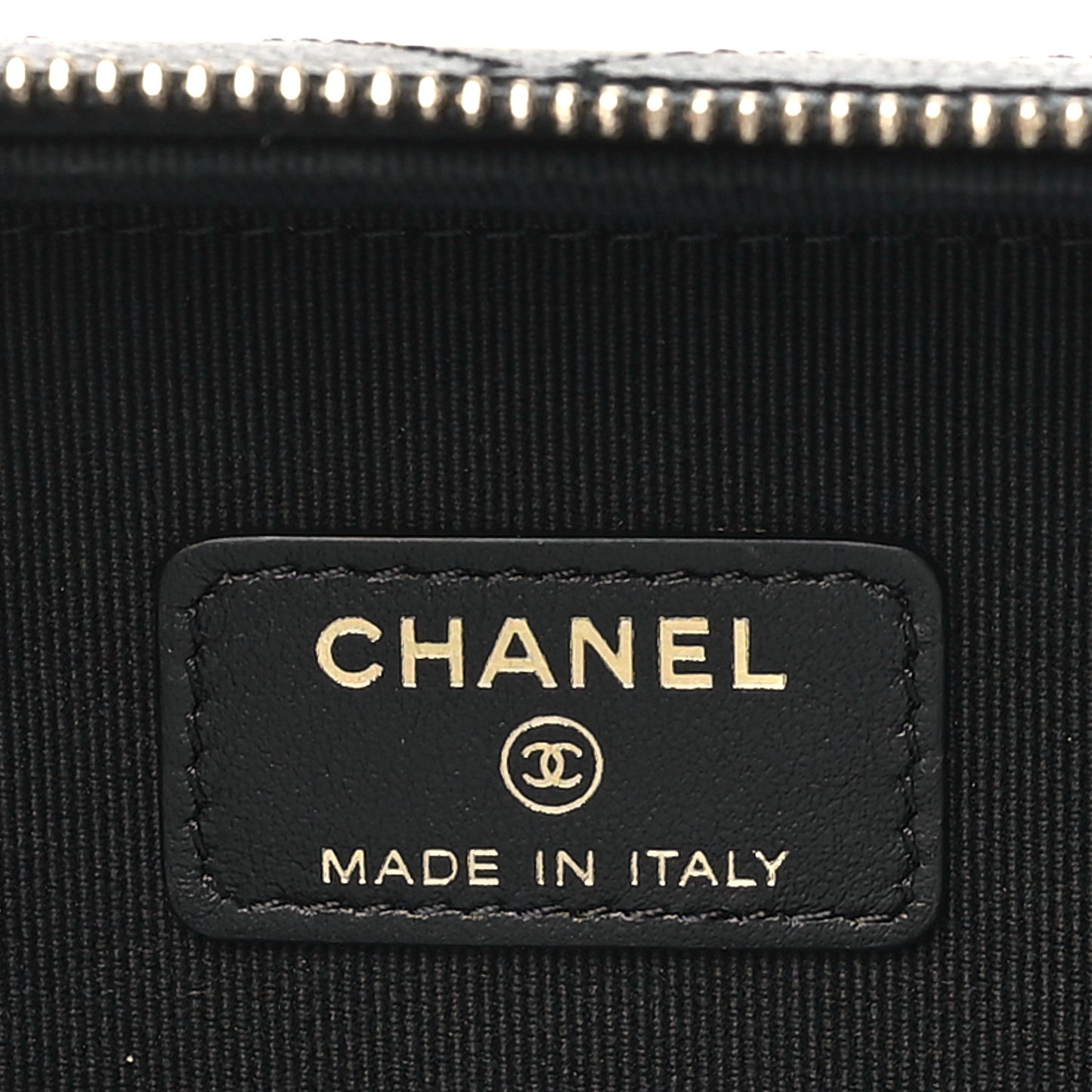 Caviar Quilted Small Top Handle Vanity Case Black