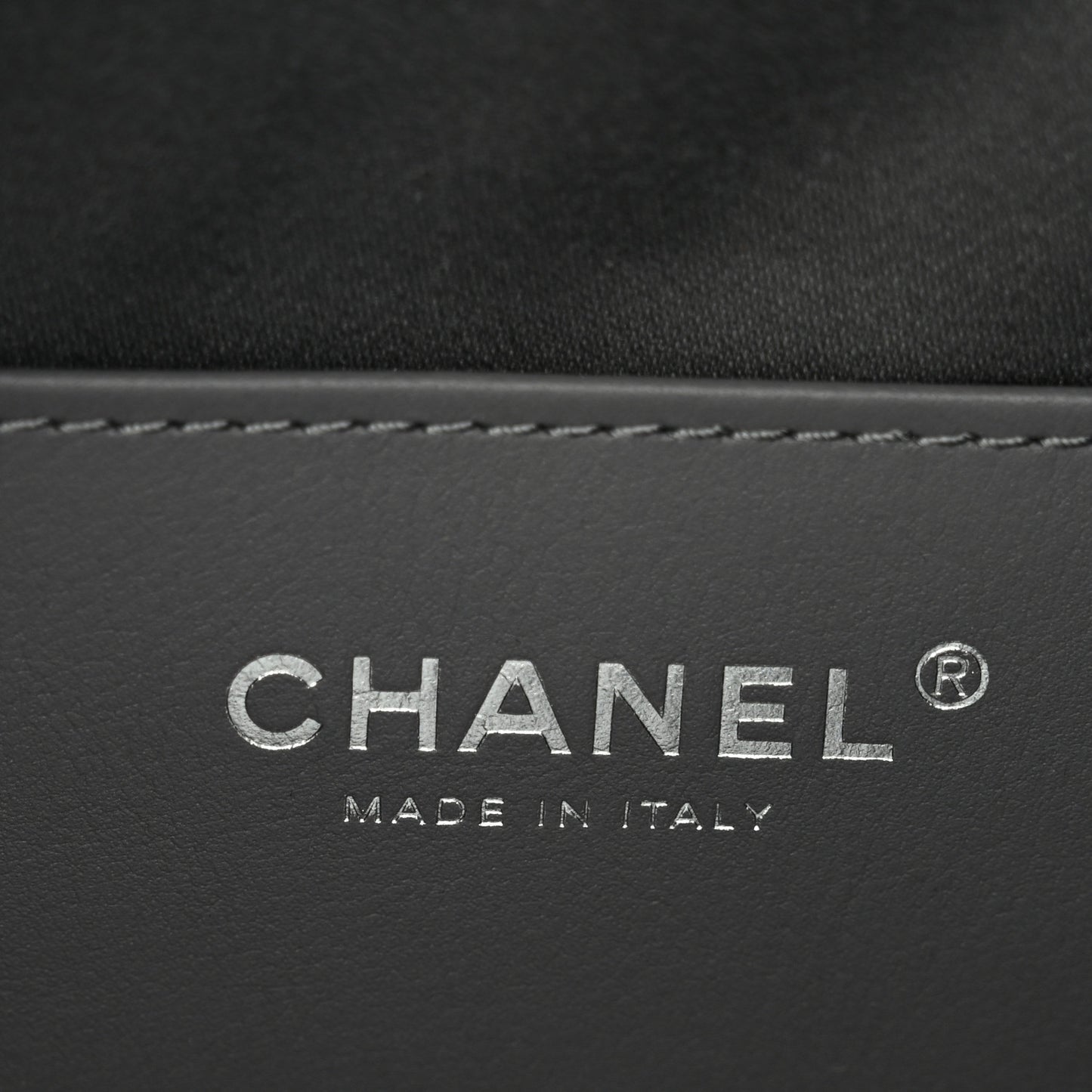 Metallic Caviar Quilted Mini Chanel 25 Handbag Anthracite