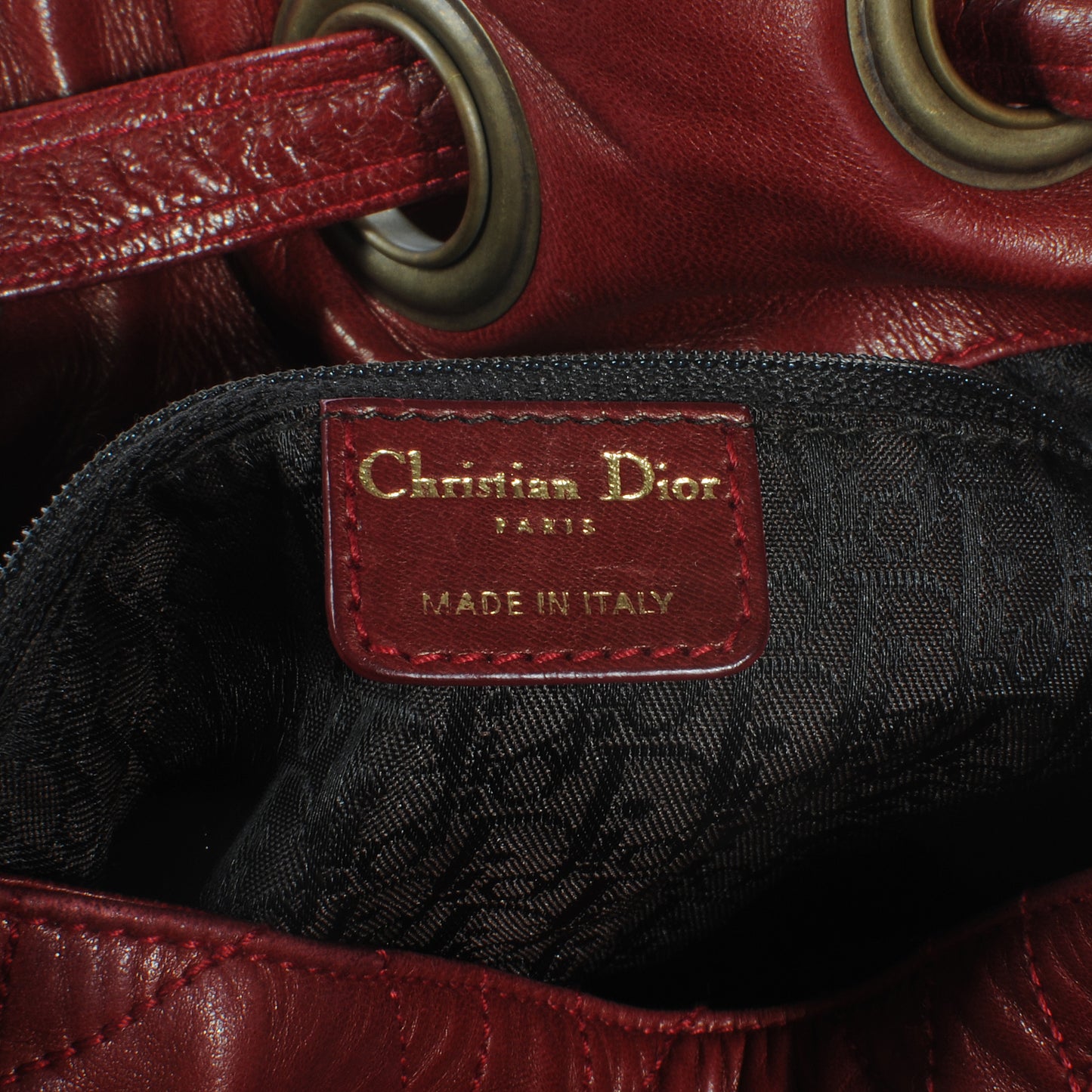 Lambskin Cannage Drawstring Bag Red
