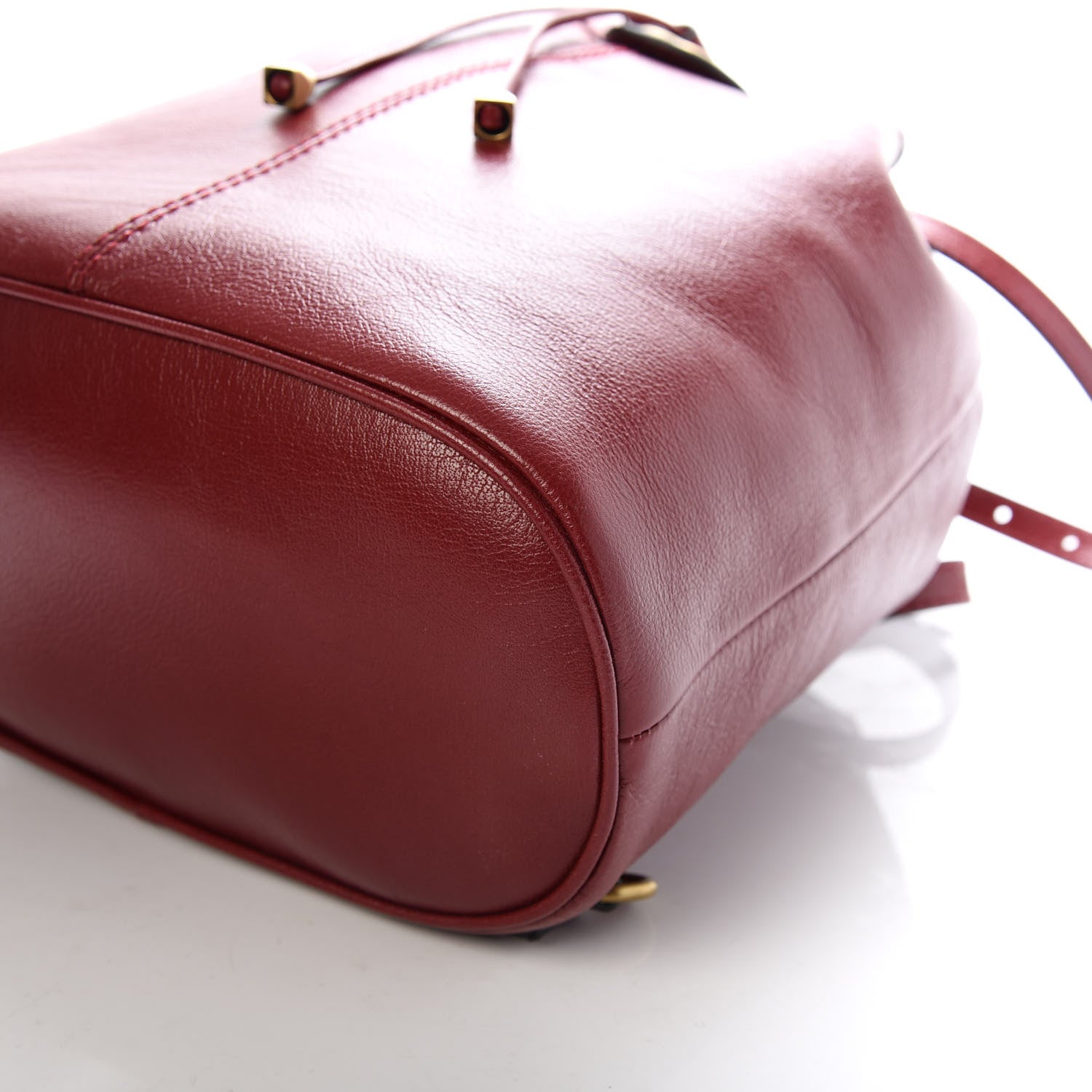 Gucci Piuma Lux Energy Medium Re(Belle) Convertible Bucket Bag Hibiscus Red 7 of 7