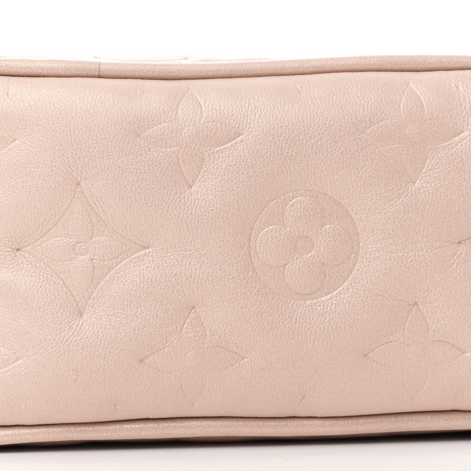 Louis Vuitton Lambskin Embossed Monogram Fall In Love Sac Coeur Light Pink 8 of 8