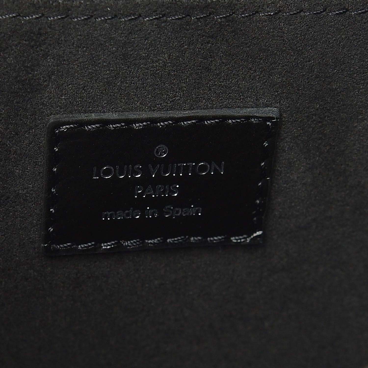 Louis Vuitton Reverse Monogram Giant Dauphine MM 6 of 11