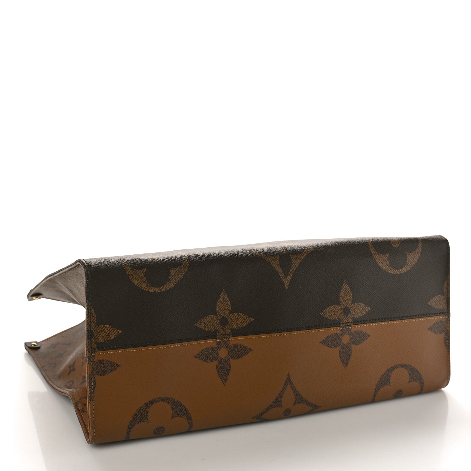 Louis Vuitton Reverse Monogram Giant Onthego GM 4 of 10