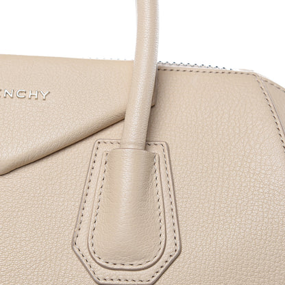 Givenchy Sugar Goatskin Medium Antigona Skin 13 of 18