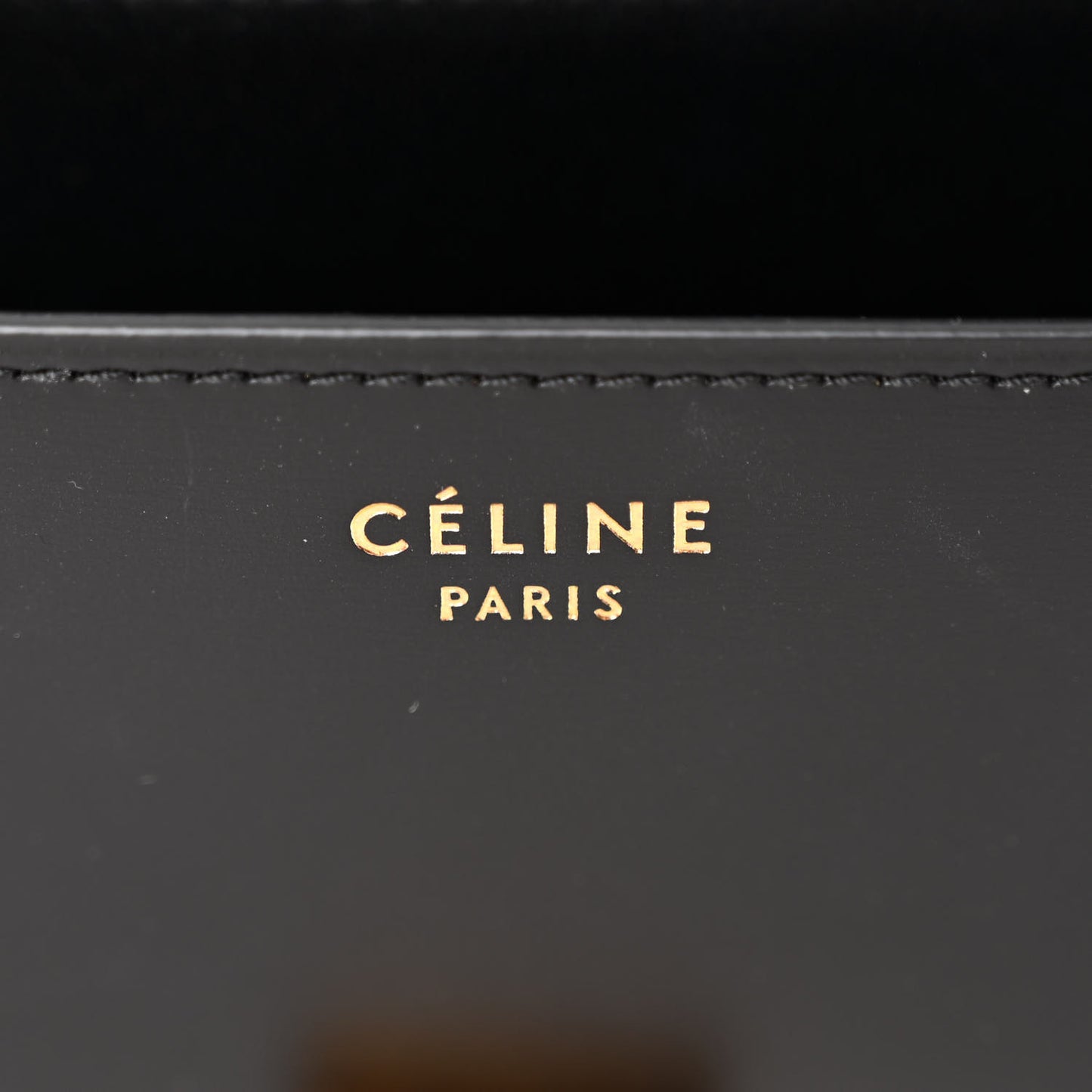 Box Calfskin Medium Classic Box Flap Bag Black