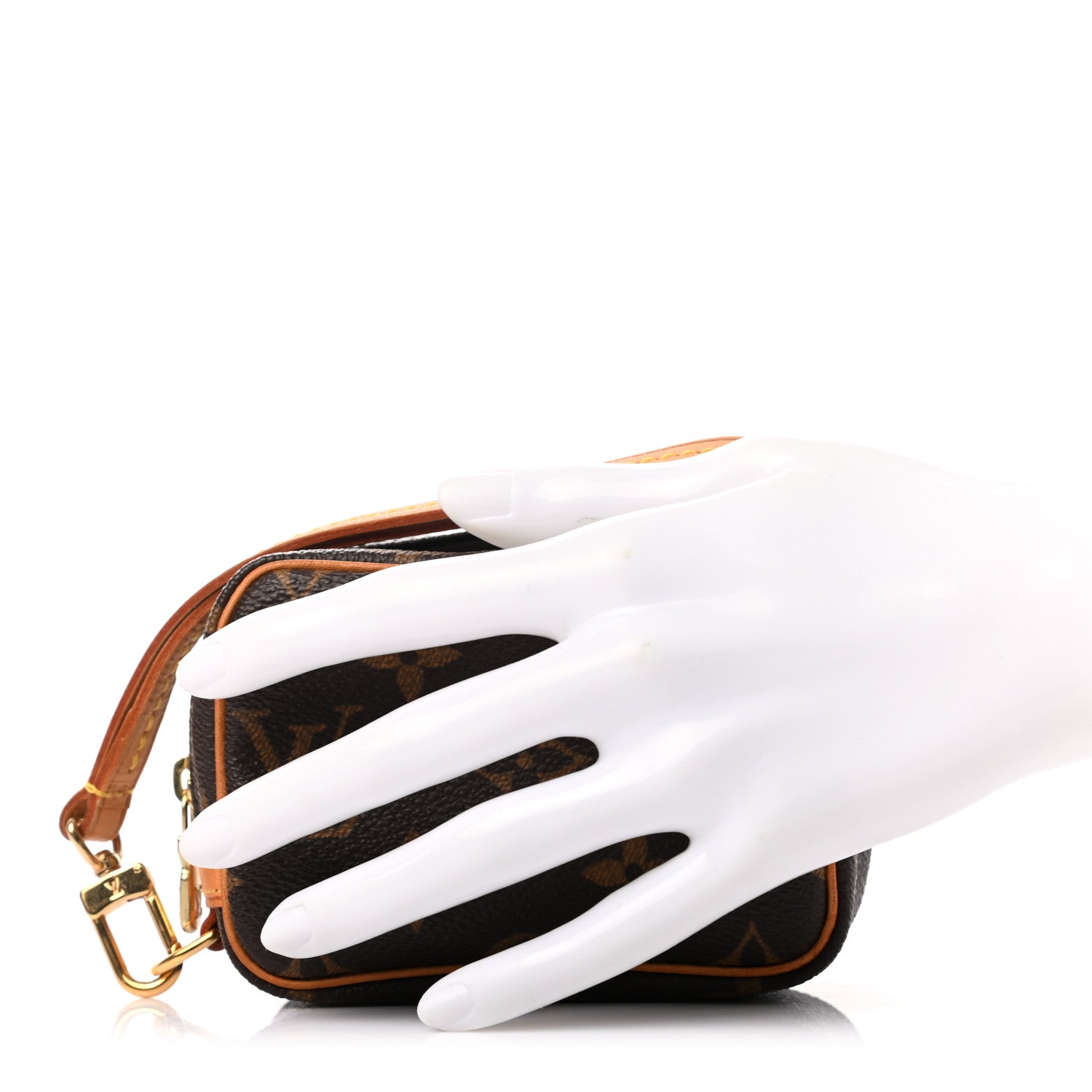 Louis Vuitton Monogram Wapity 2 of 7