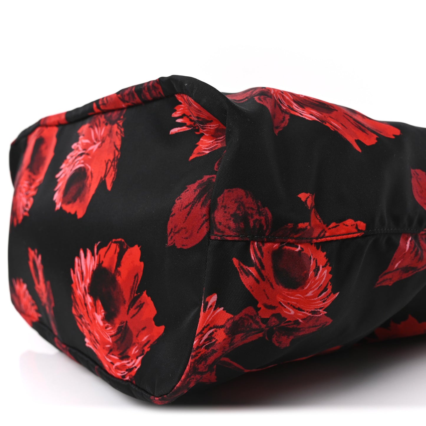 Tessuto Nylon Saffiano Rose Print Tote Black Rosso