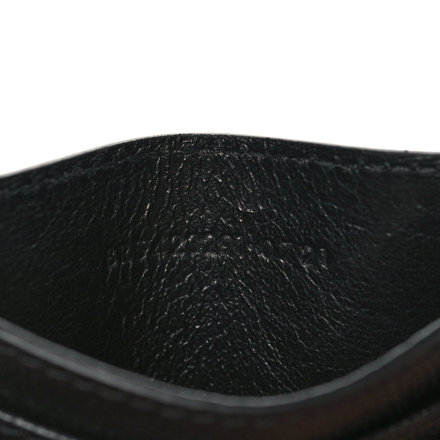Grain De Poudre Matelasse Chevron Monogram Credit Card Case Black