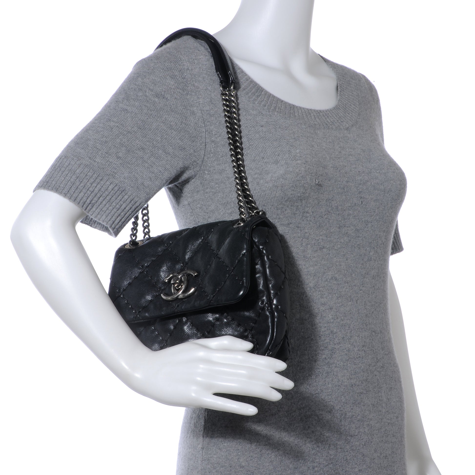 Chanel Calfskin Ultimate Stitch Flap Bag Black 2 of 10