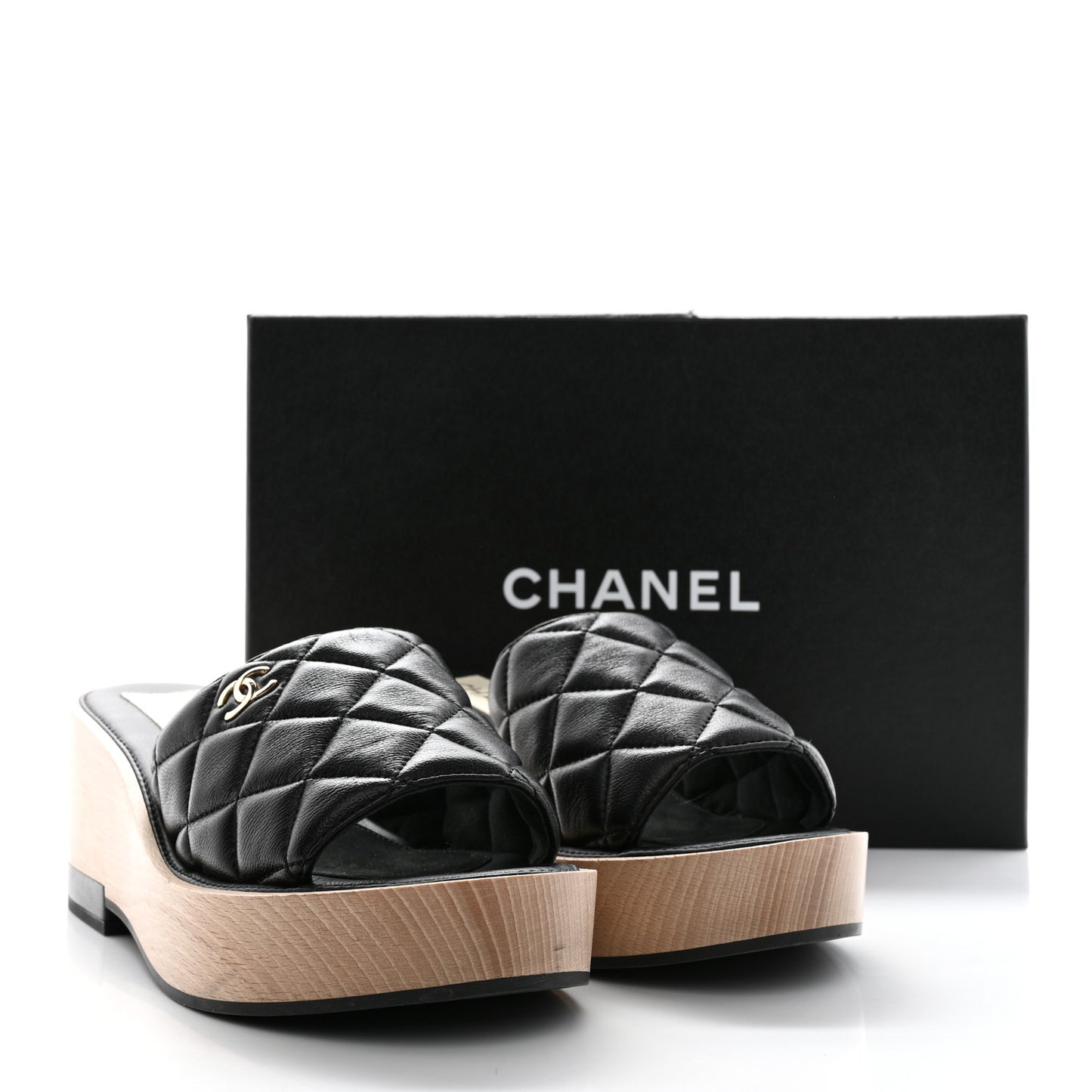 Lambskin Quilted CC Wedge Sandals 39 Black