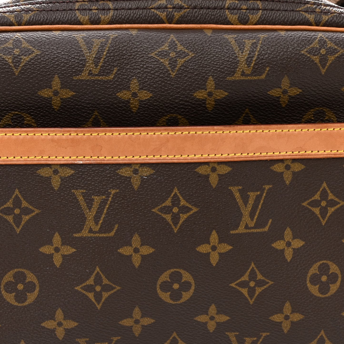 Monogram Reporter PM