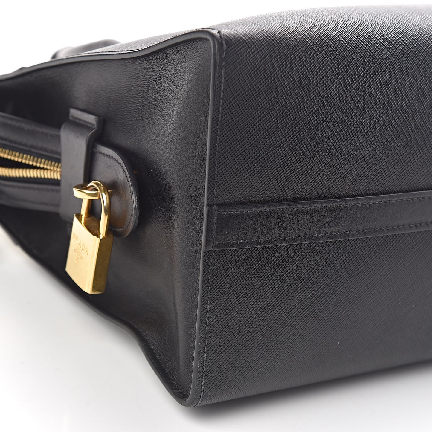 Saffiano City Calf Medium Esplanade Tote Black White