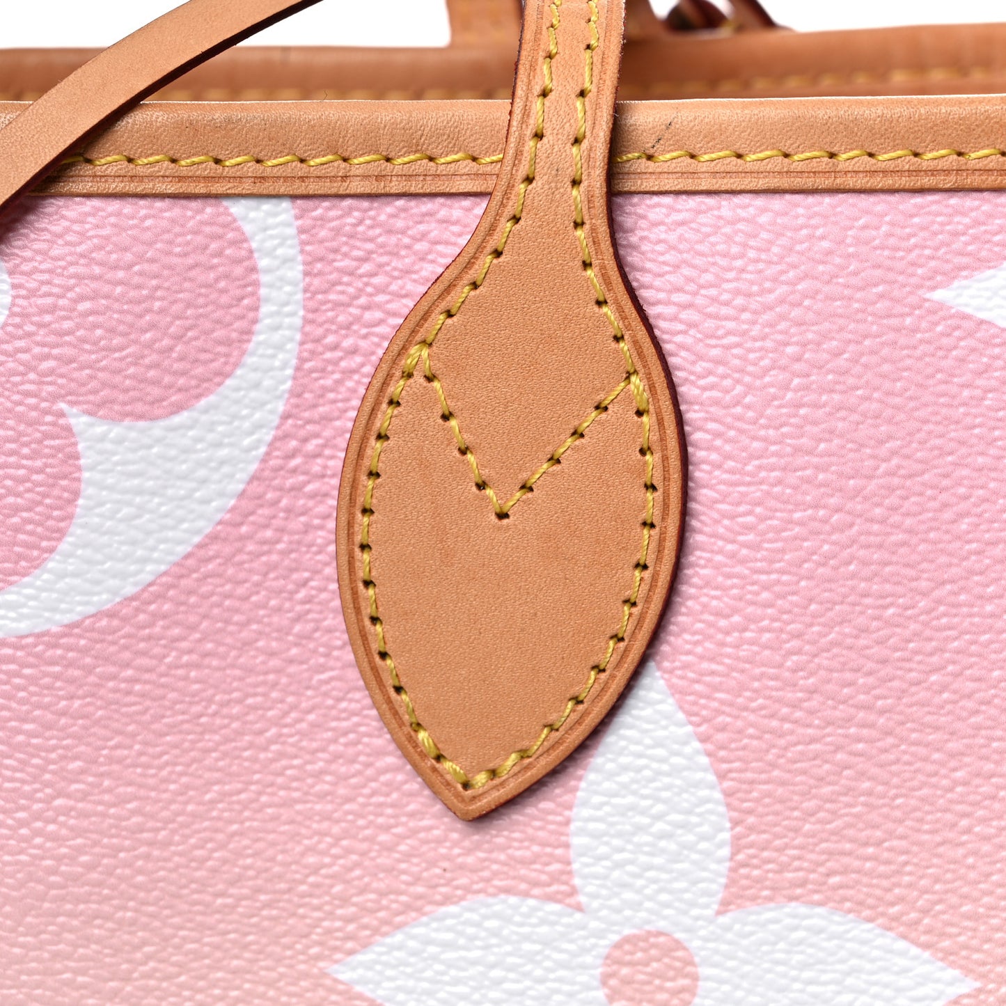 Monogram Giant By The Pool Neverfull MM Light Pink
