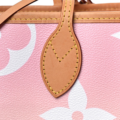 Louis Vuitton Monogram Giant By The Pool Neverfull MM Light Pink 17 of 23