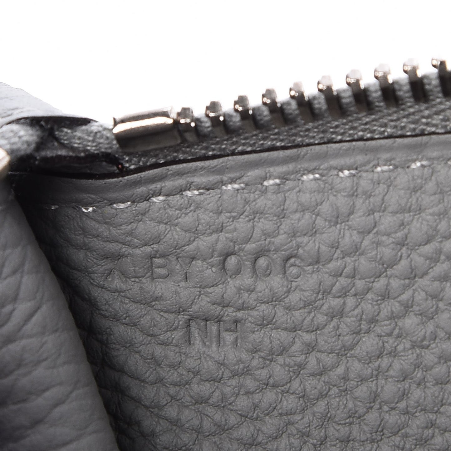 Togo Bazar Pouch Gris Mouette