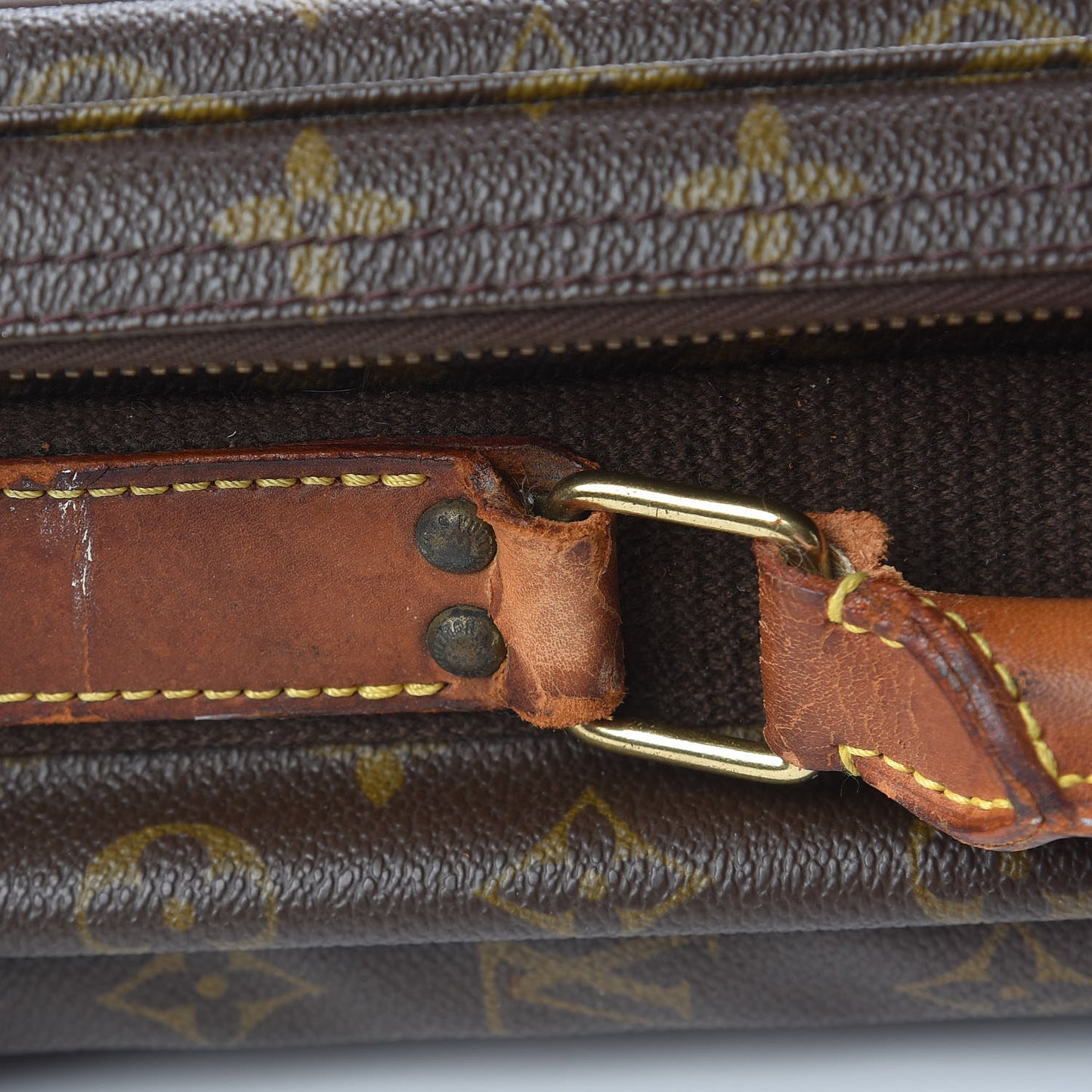Monogram Satellite 70
