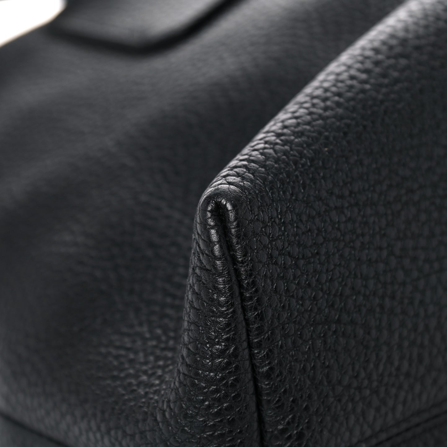 London Grainy Calfskin Medium Baynard Tote Black