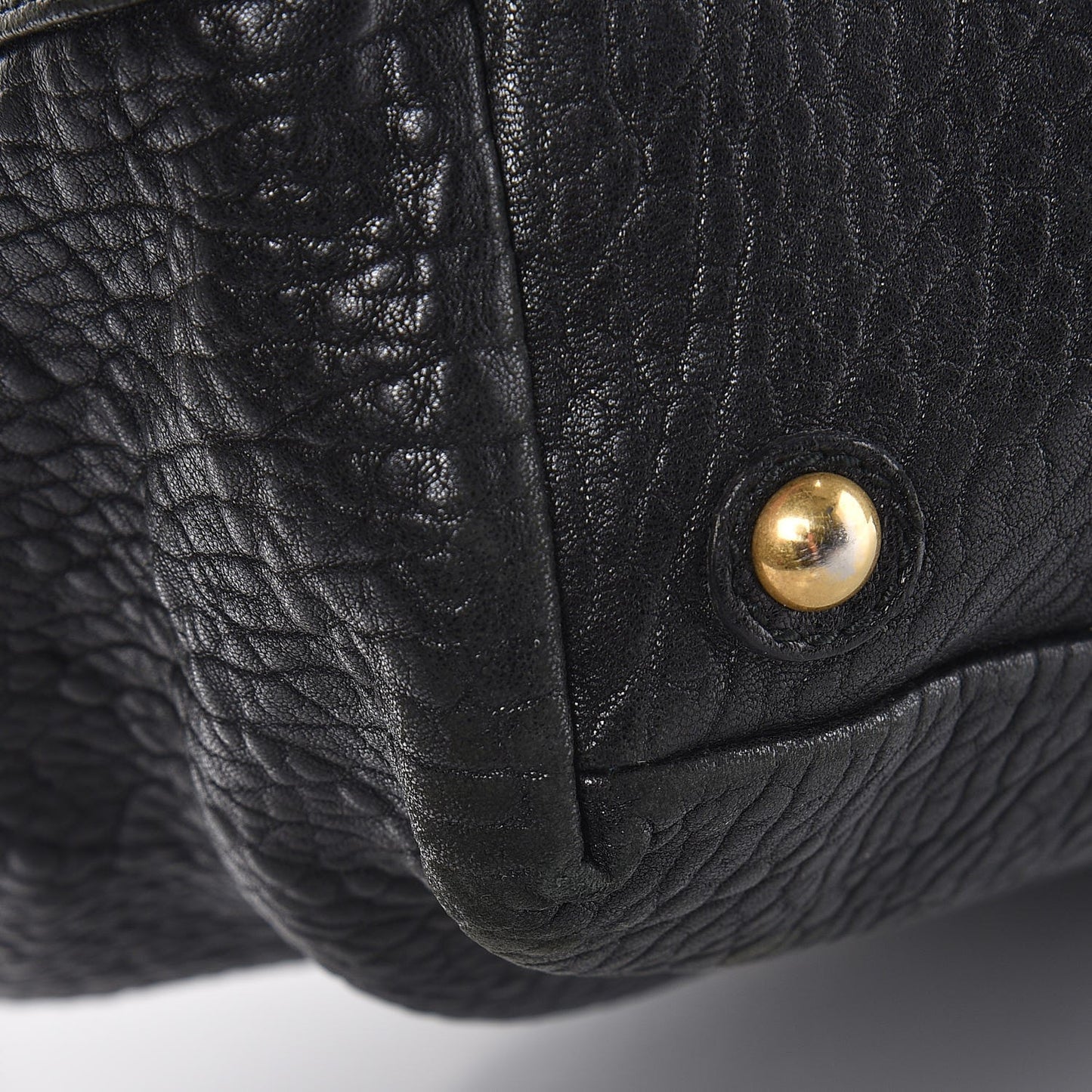 Pebbled Lambskin Medium Easy Sac Black