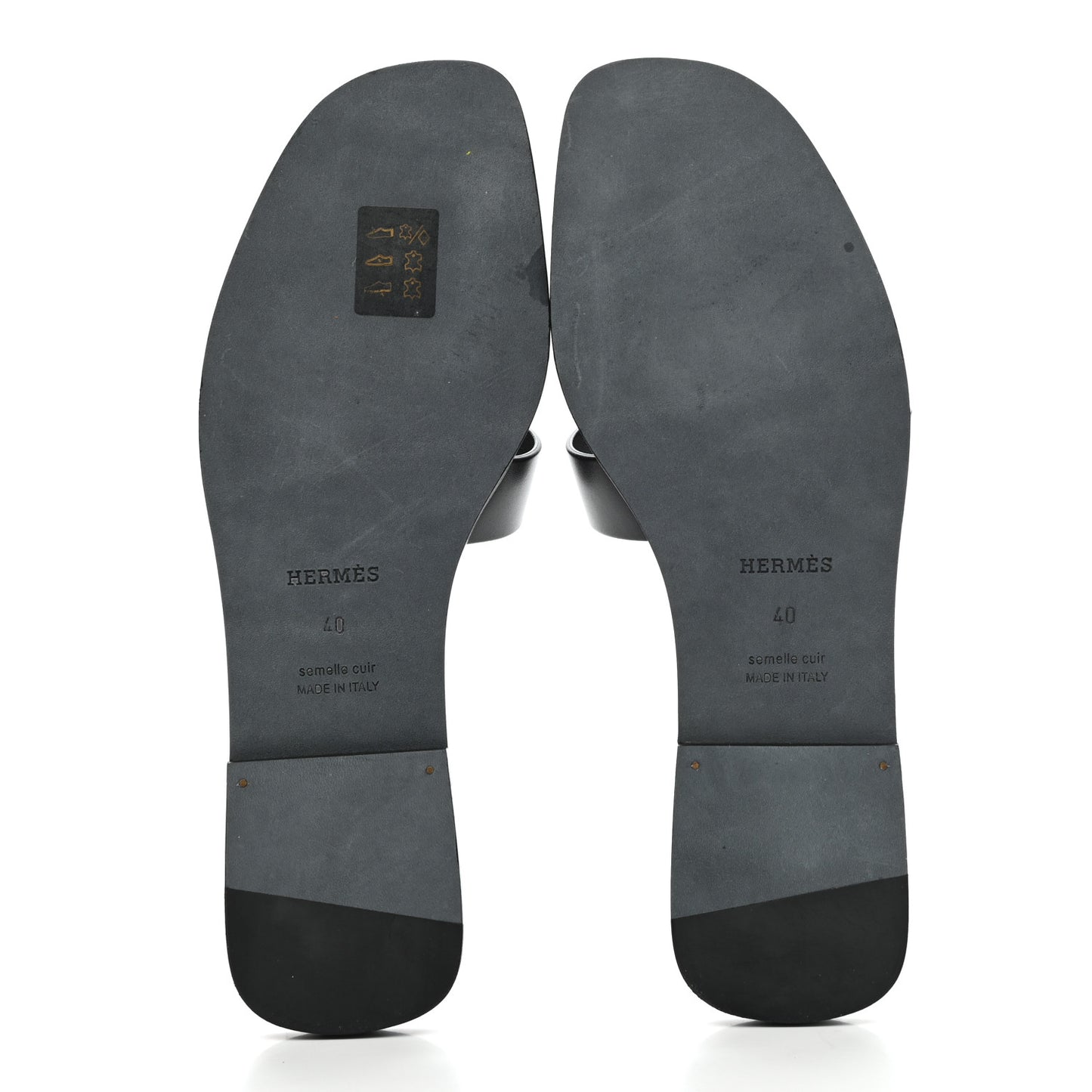 Box Calfskin Clous Pyramide Oran Sandals 40 Black