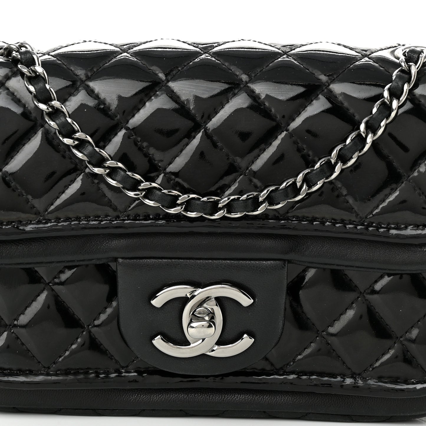 Lambskin Patent Quilted Twist Mini Flap Black