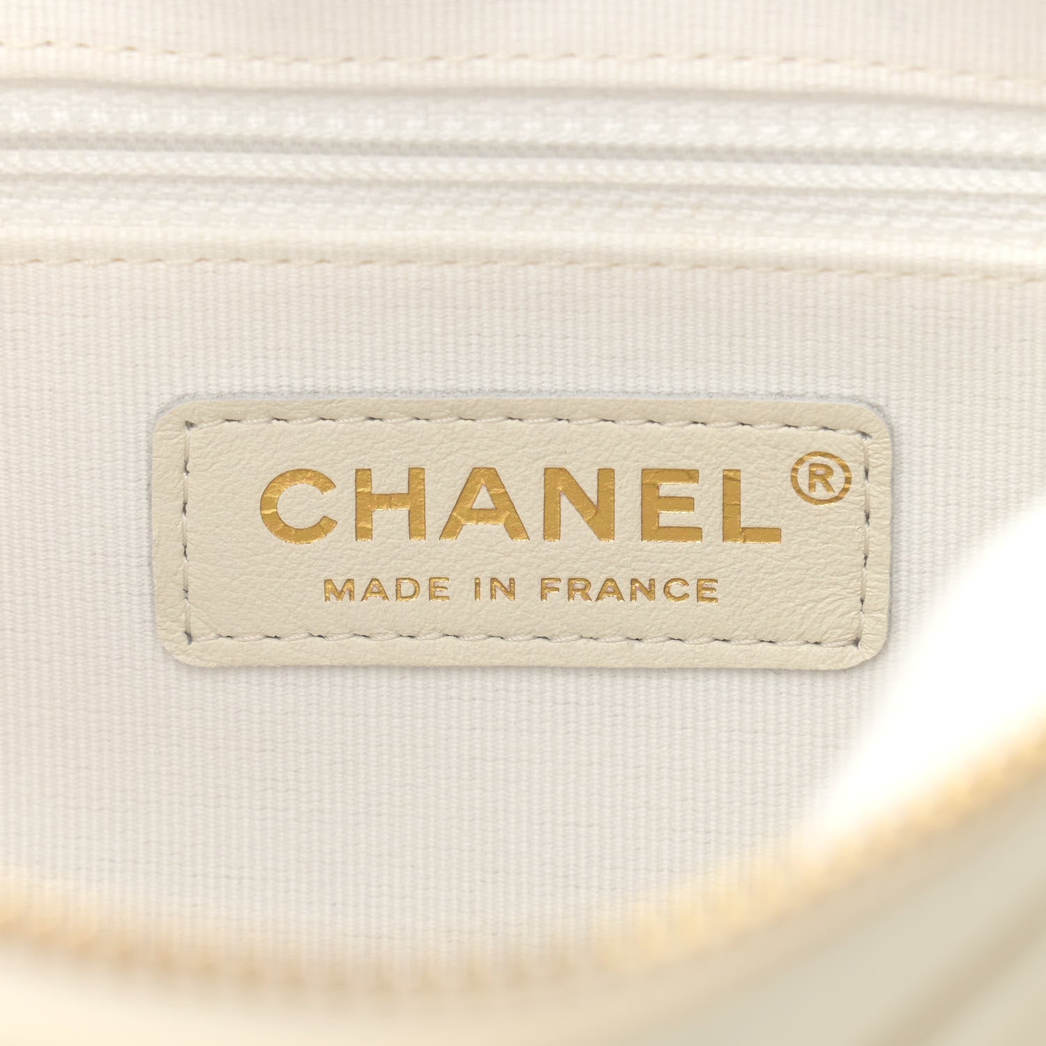 Chanel Calfskin Quilted Daily Hobo White 6 of 11