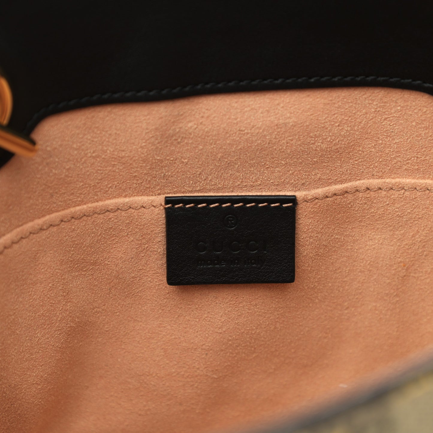 GG Supreme Monogram Bees Small Padlock Tote Beige Oro Black