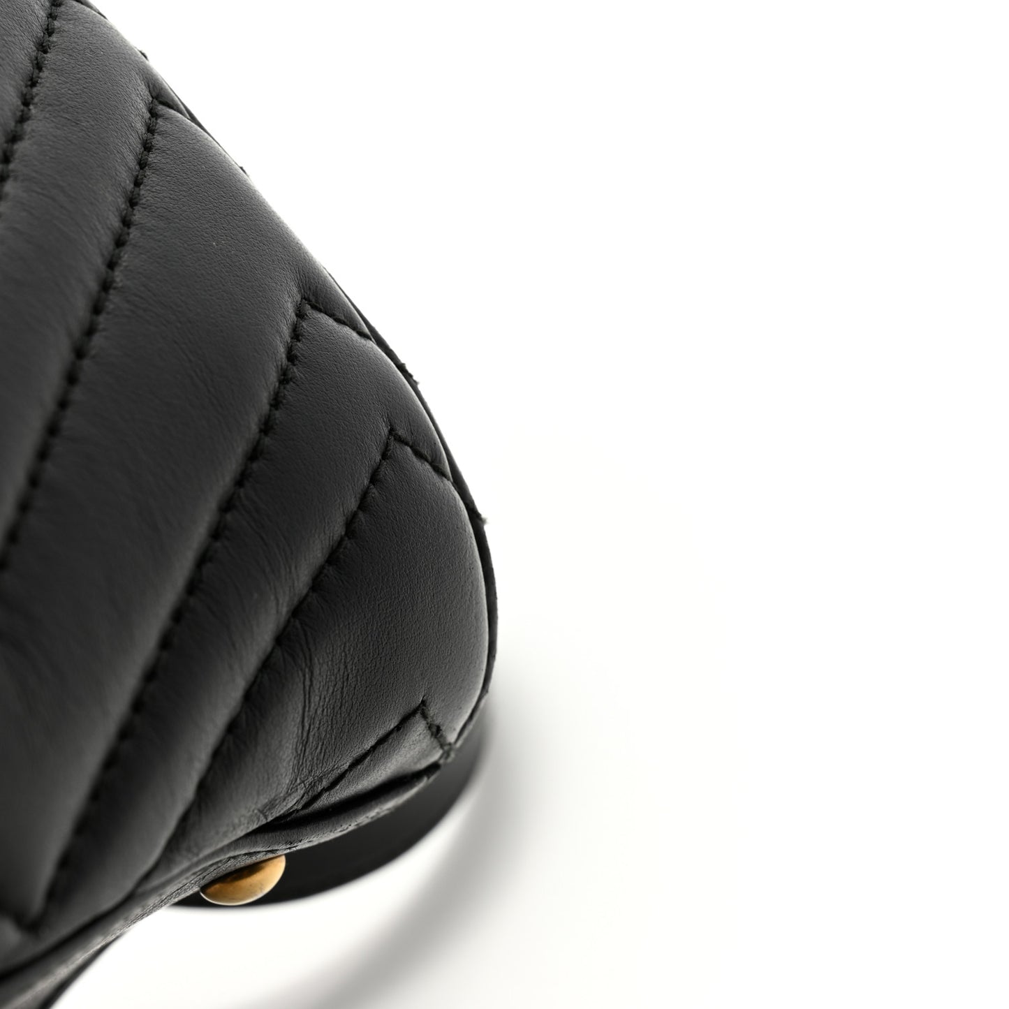 Calfskin Matelasse Small GG Marmont Tote Black