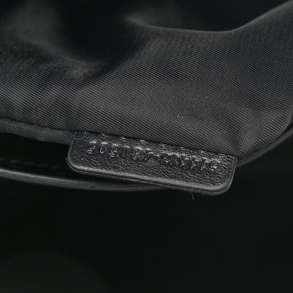 Alexander McQueen Calfskin Studded Skull Zipped Pouch Black 7 of 7
