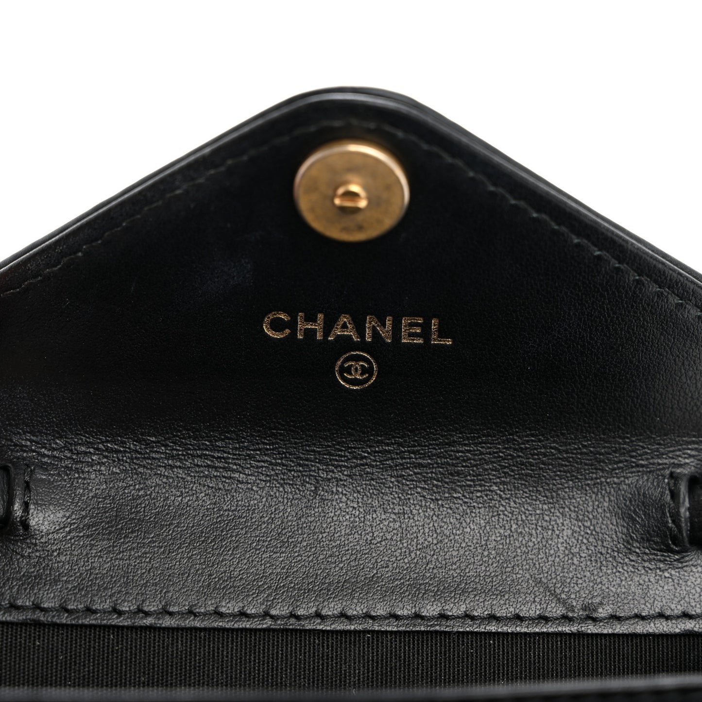 Snakeskin Calfskin Embossed Chevron Quilted CC Chain Wallet Black