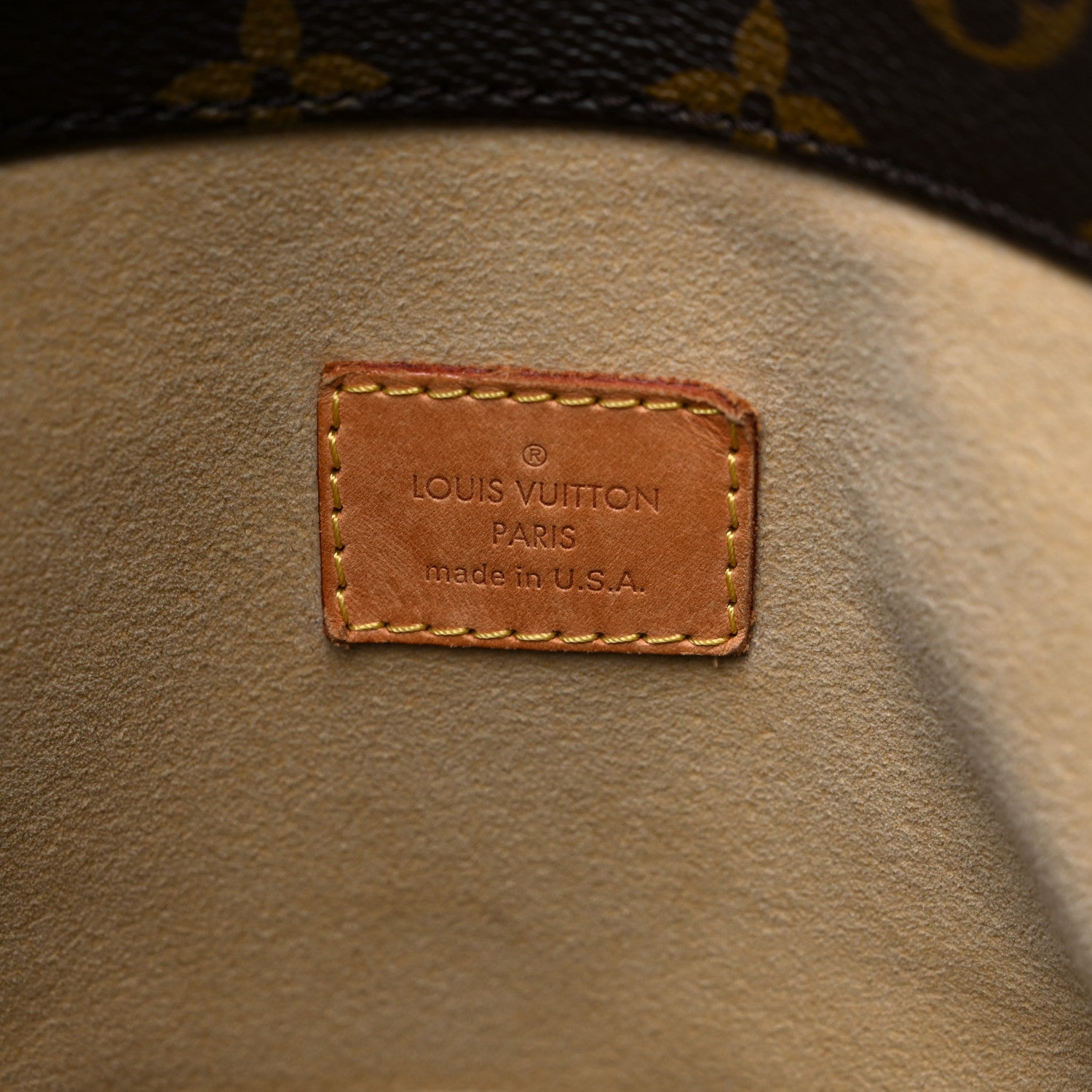 Louis Vuitton Monogram Artsy GM 6 of 14