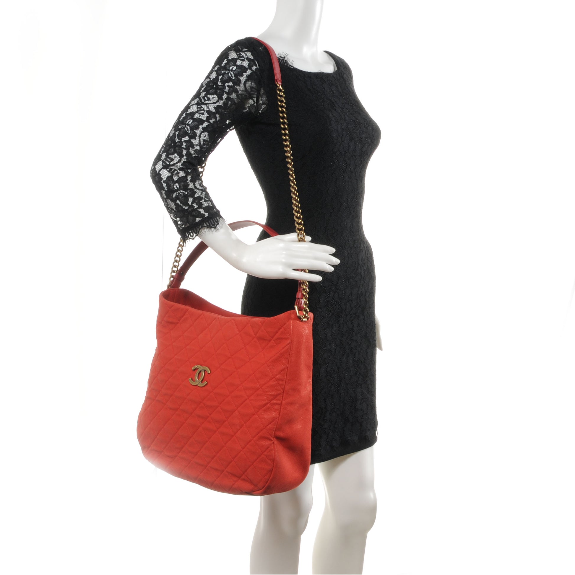 Chanel Iridescent Caviar Country Chic Hobo Red 2 of 7