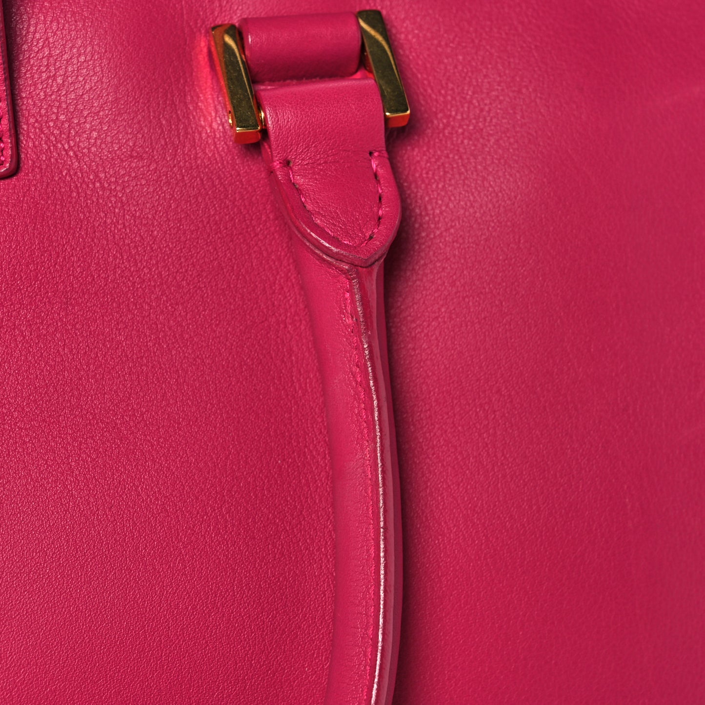 Calfskin Medium Classic Y Cabas Fuchsia