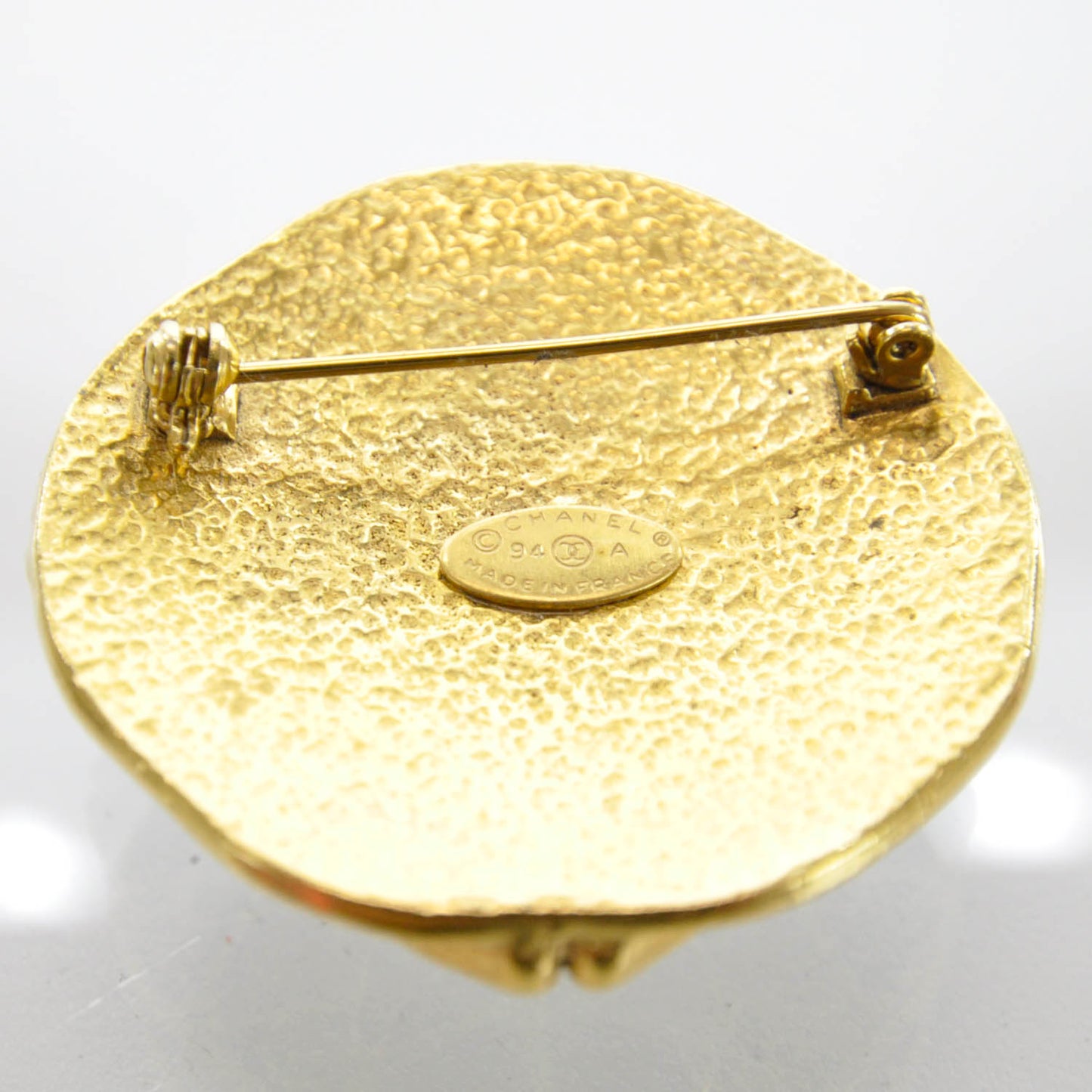 Gripoix Poured Glass Brooch Gold 94A