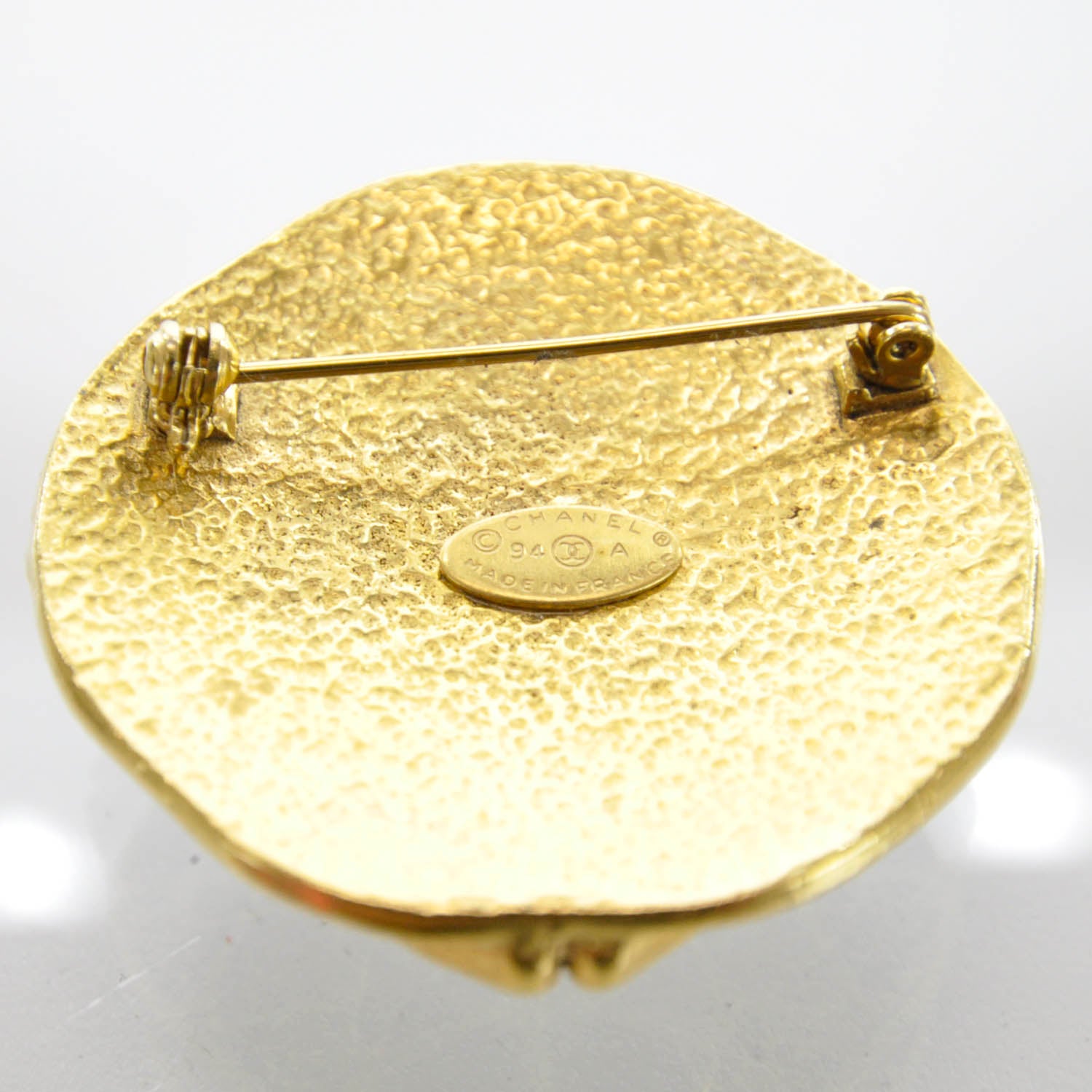 Chanel Gripoix Poured Glass Brooch Gold 94A 5 of 7