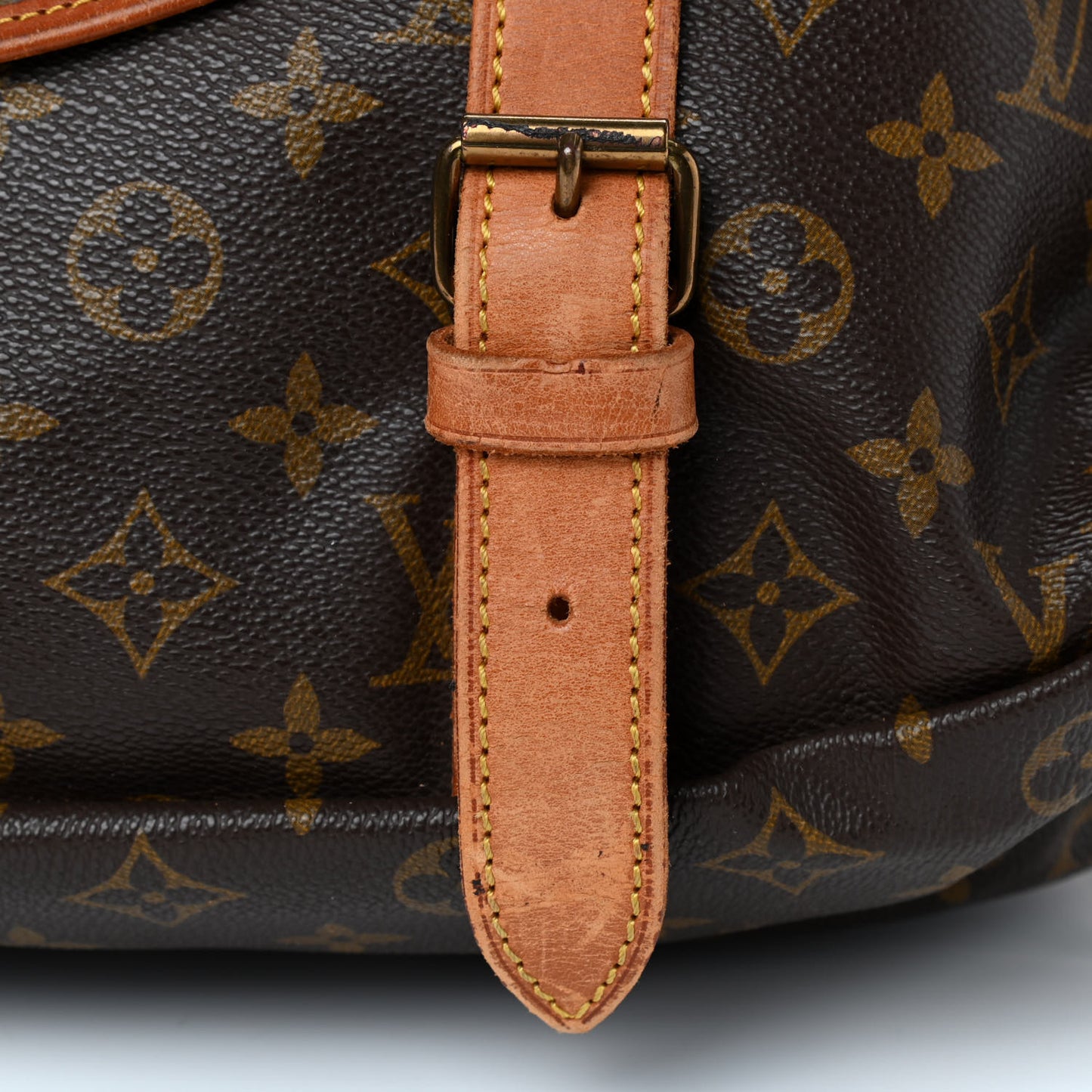 Monogram Saumur 43