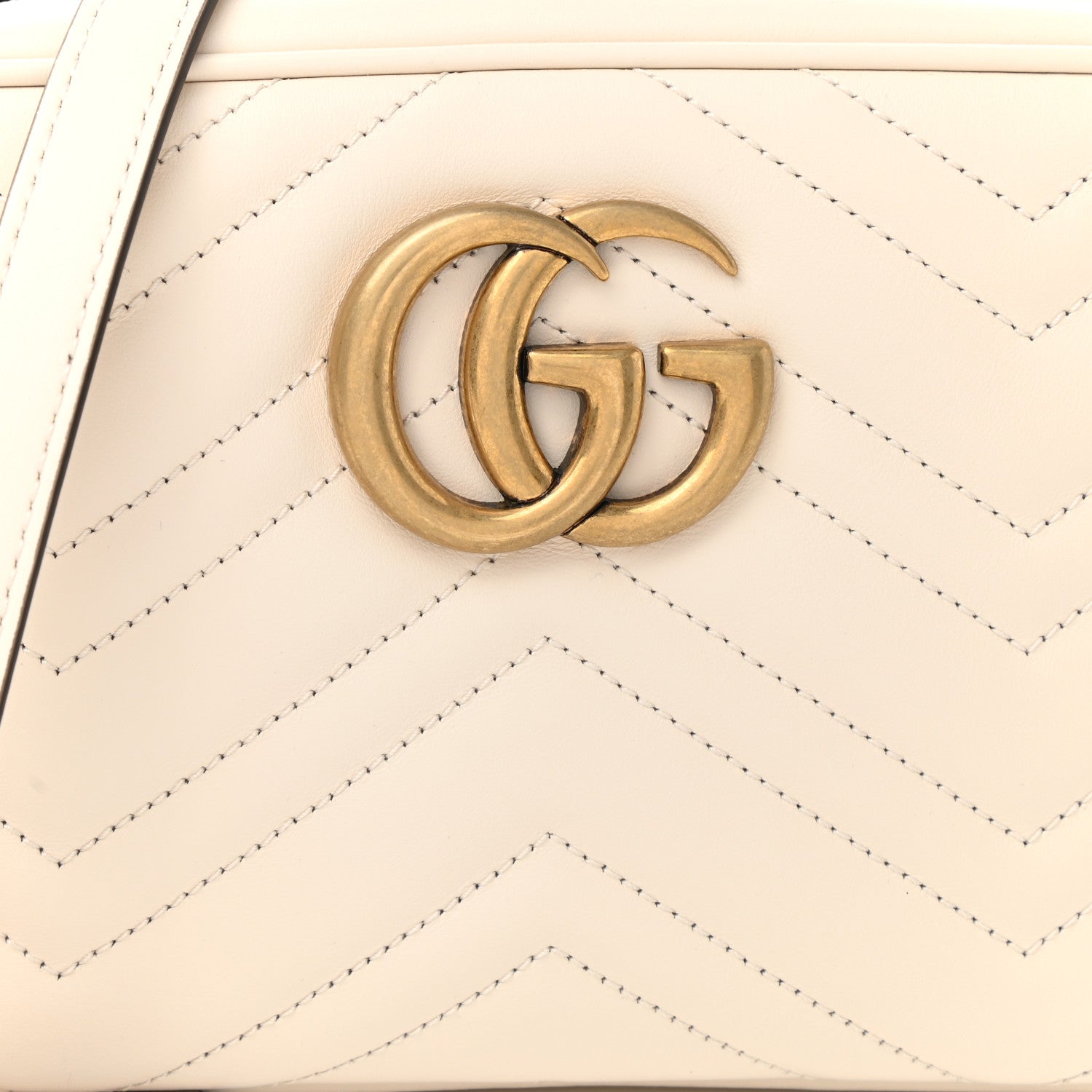 Gucci Calfskin Matelasse Small GG Marmont Chain Shoulder Bag White 8 of 10