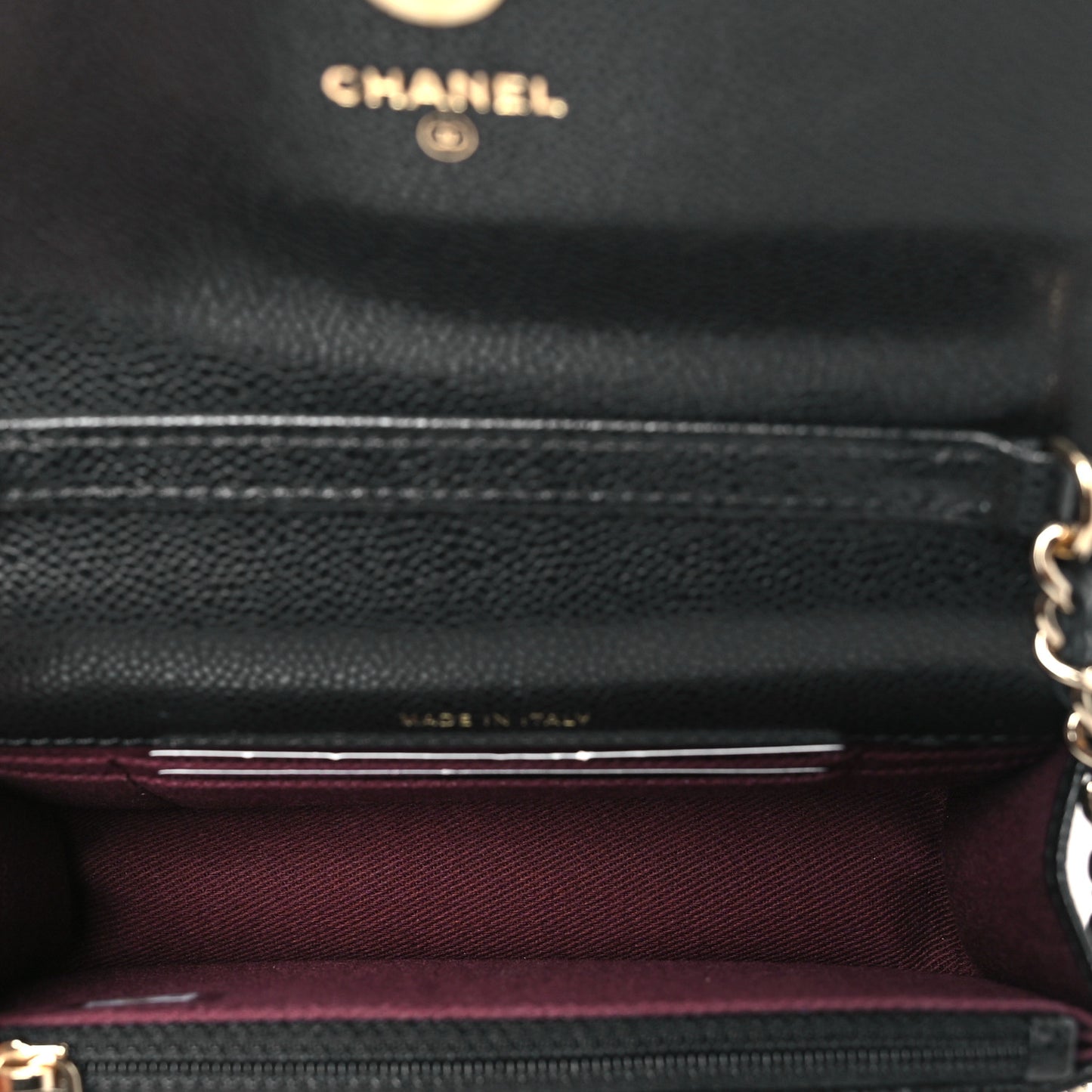 Caviar Quilted Business Affinity Clutch With Chain Black