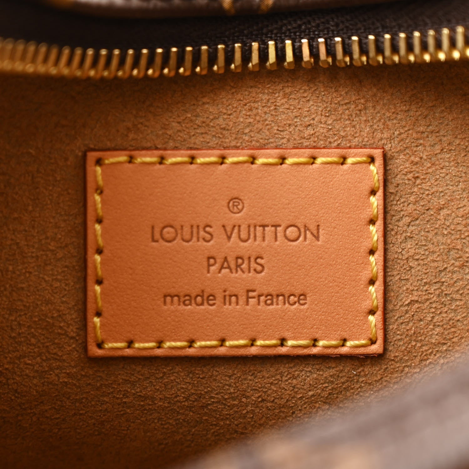 Louis Vuitton Monogram Loop 6 of 10