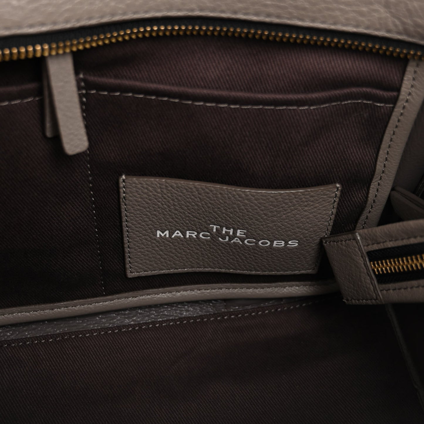 Grained Calfskin Medium The Tote Bag Taupe