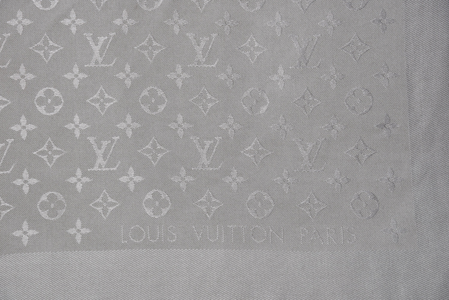 Louis Vuitton Silk Wool Monogram Shawl Verone 3 of 4